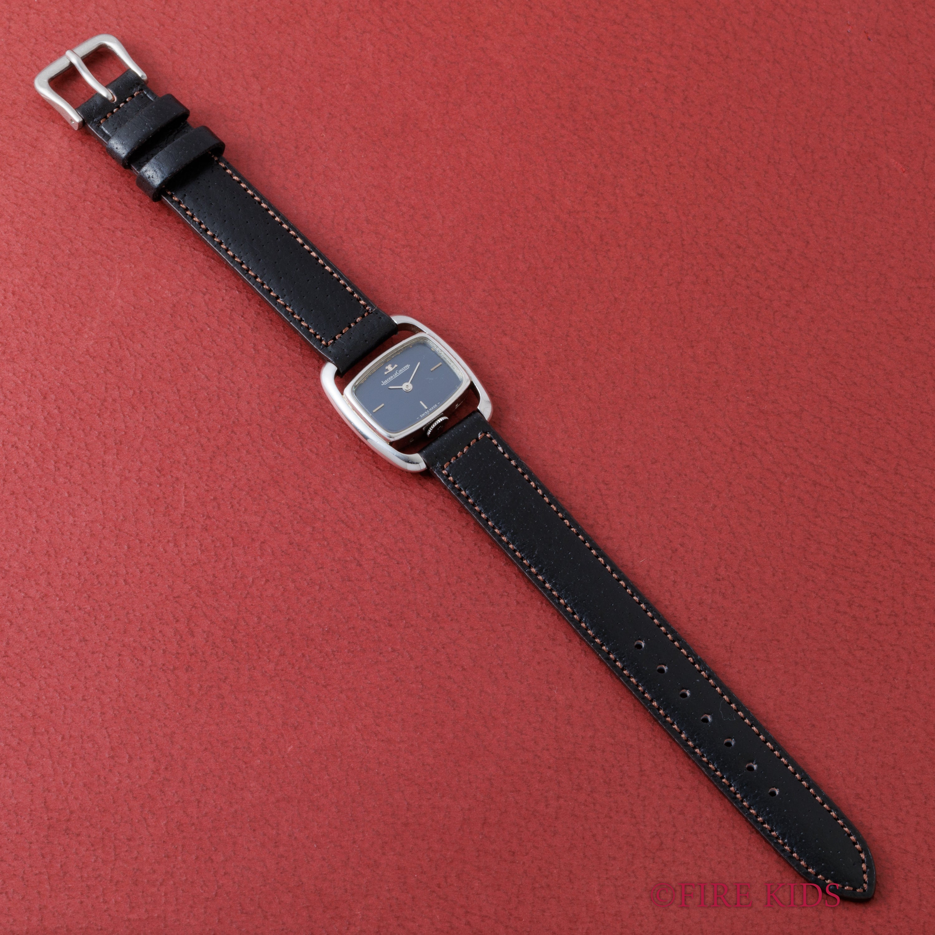 ジャガールクルト レディースウォッチ エトリエ 1980年代製 ブルーダイヤル Ref.6147.42