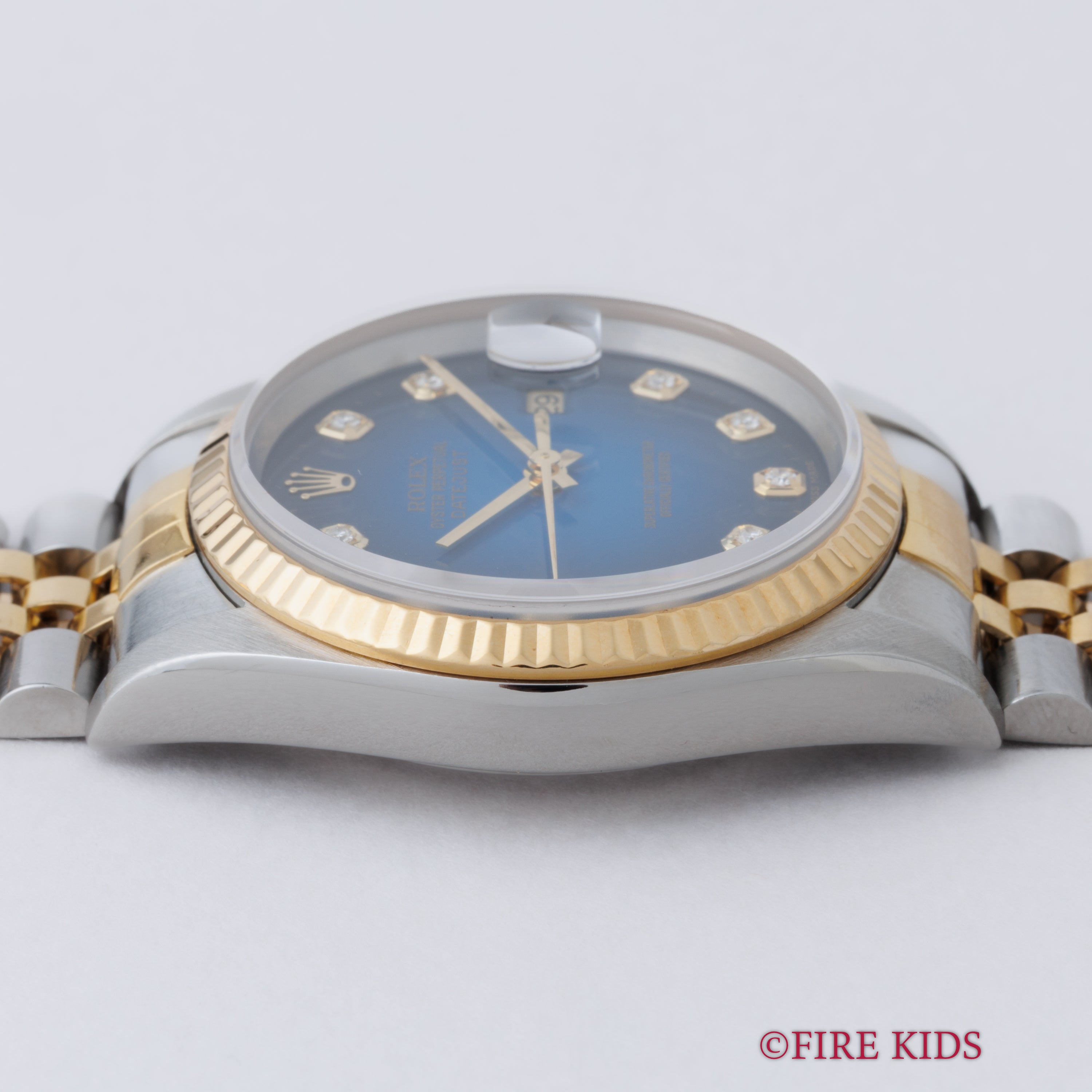 ロレックス デイトジャスト Ref.16233G 10PDブルーグラデーションダイヤル 2000年製 ギャラ、タグ付き