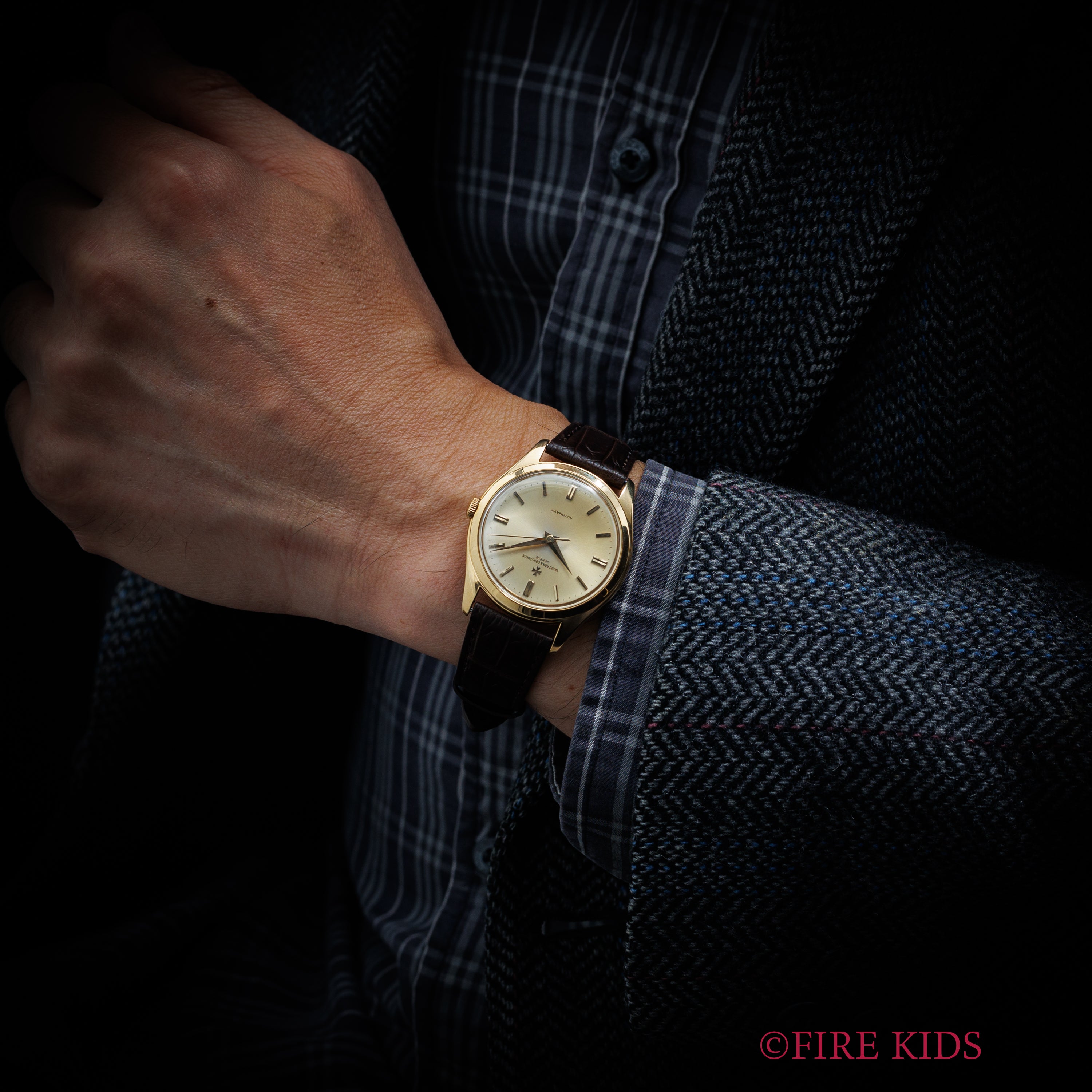 ヴァシュロン・コンスタンタン 18金無垢 ラウンドケース 自動巻き Ref.6441 Cal.K1071 1960年代製 純正尾錠