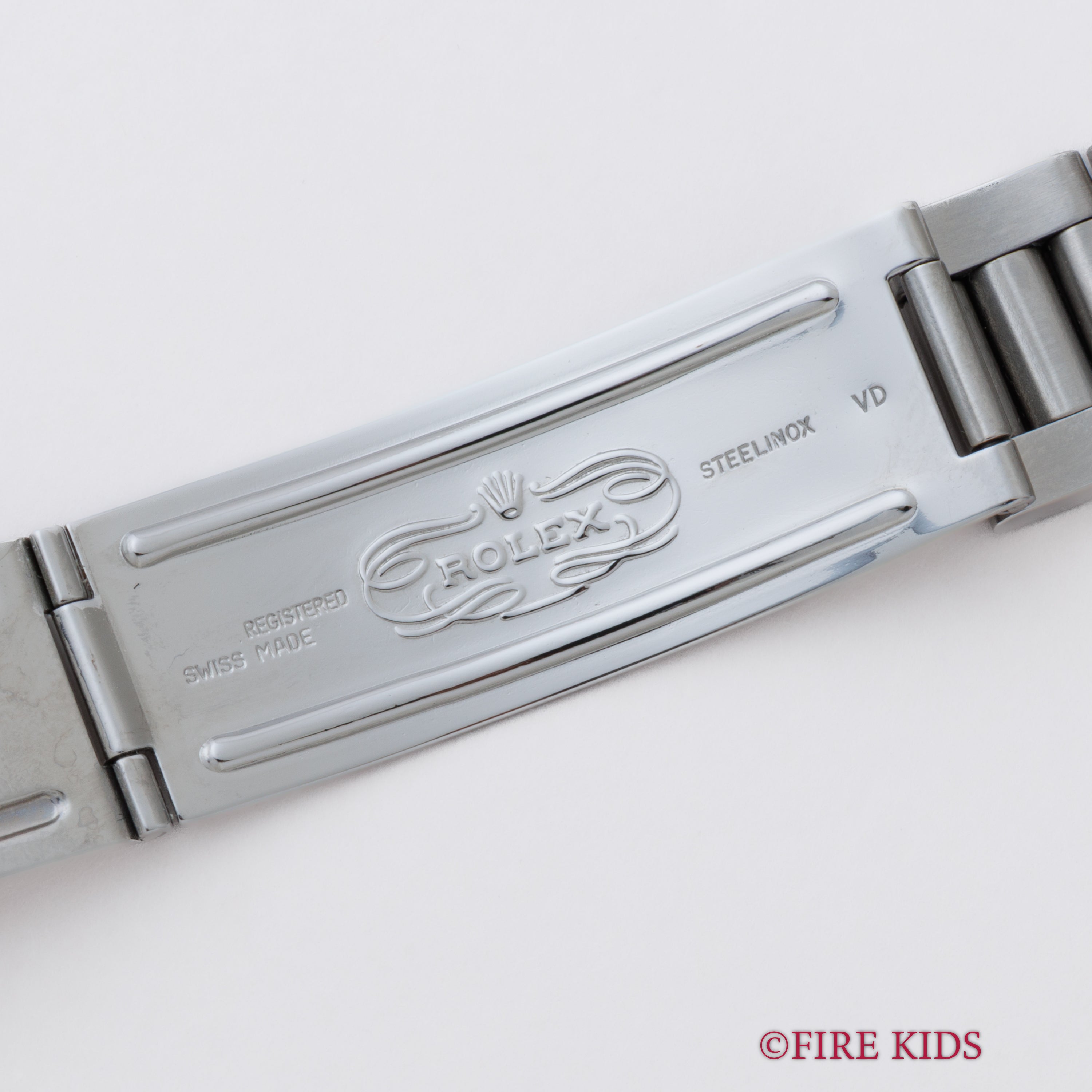 ロレックス オイスターパーペチュアル 1972年製 ファインリーエンジンターンドベゼル ホワイトローマン 自動巻き Ref.1003 Cal.1570