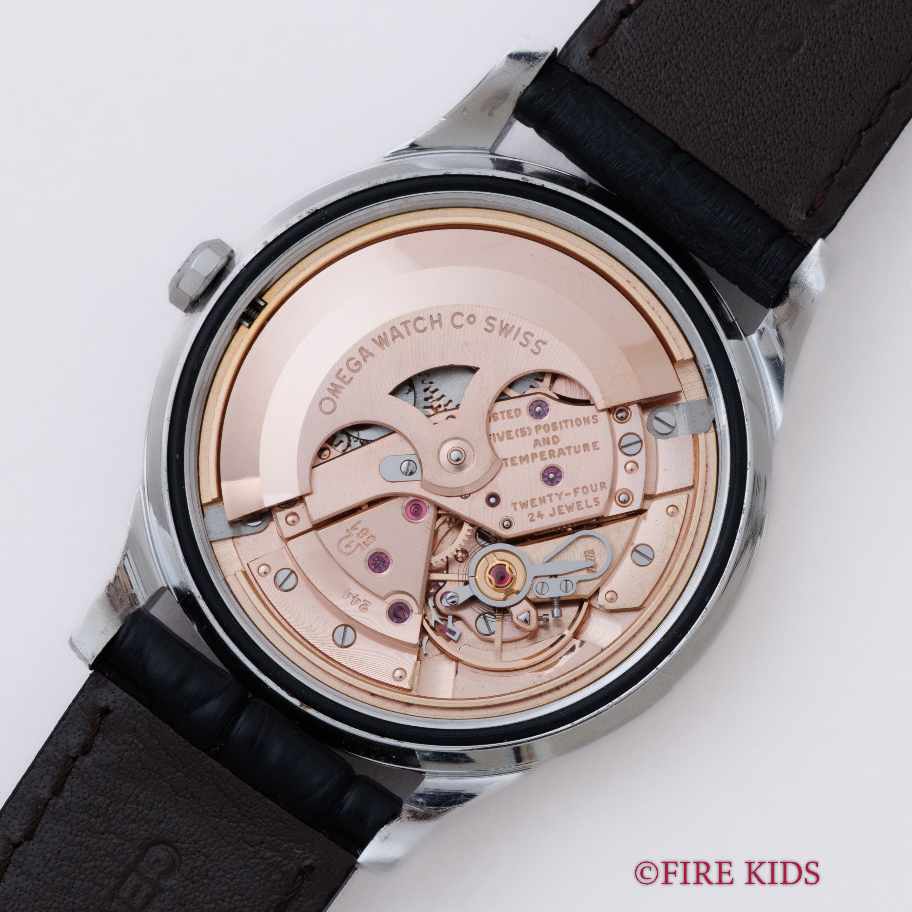 オメガ コンステレーション 自動巻き 1966年製 ビッグケース クロノメーター