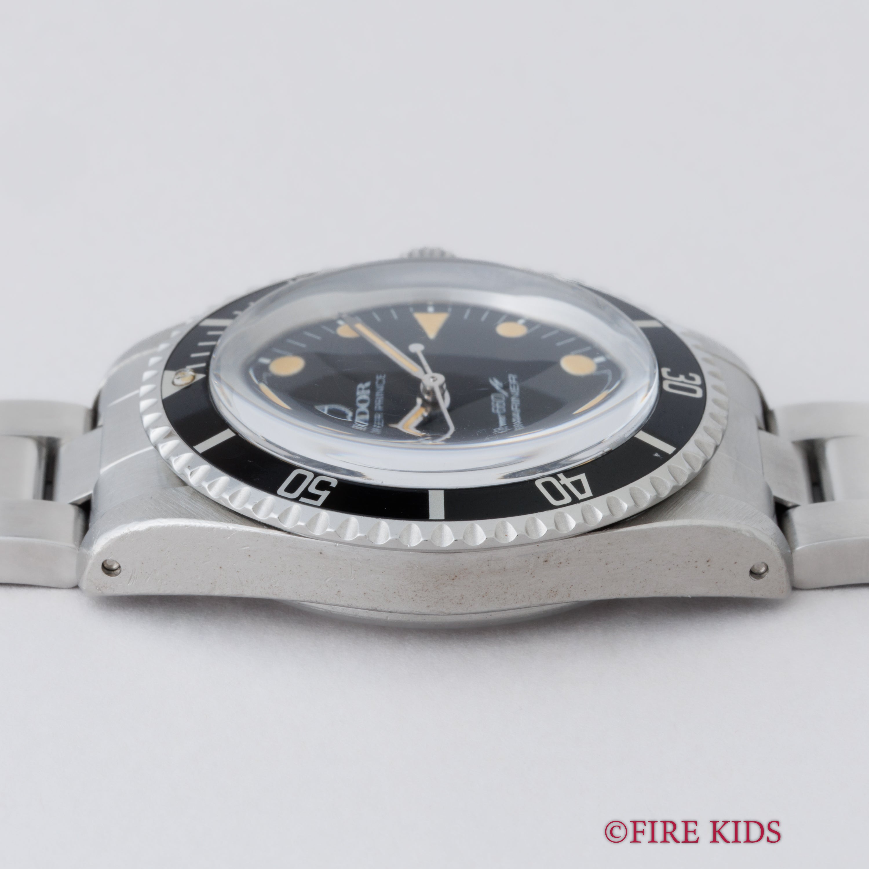 チューダー サブマリーナー ノンデイト 1984年製 ロリポップ ドーム風防 Ref.9401/0 オールトリチウム