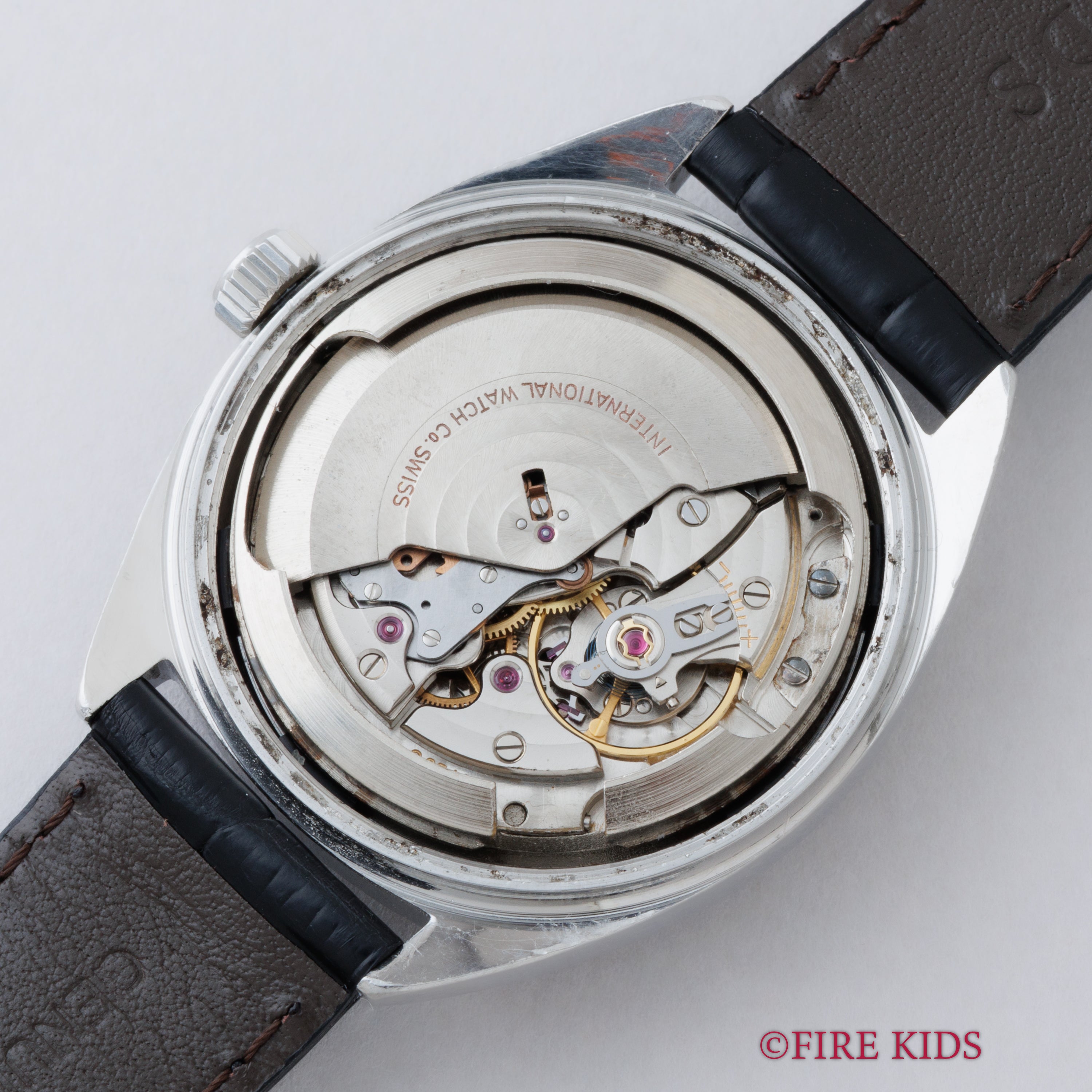 IWC ヨットクラブ ブルーマーブル 1969年製 Cal.8541 ペラトン式自動巻き