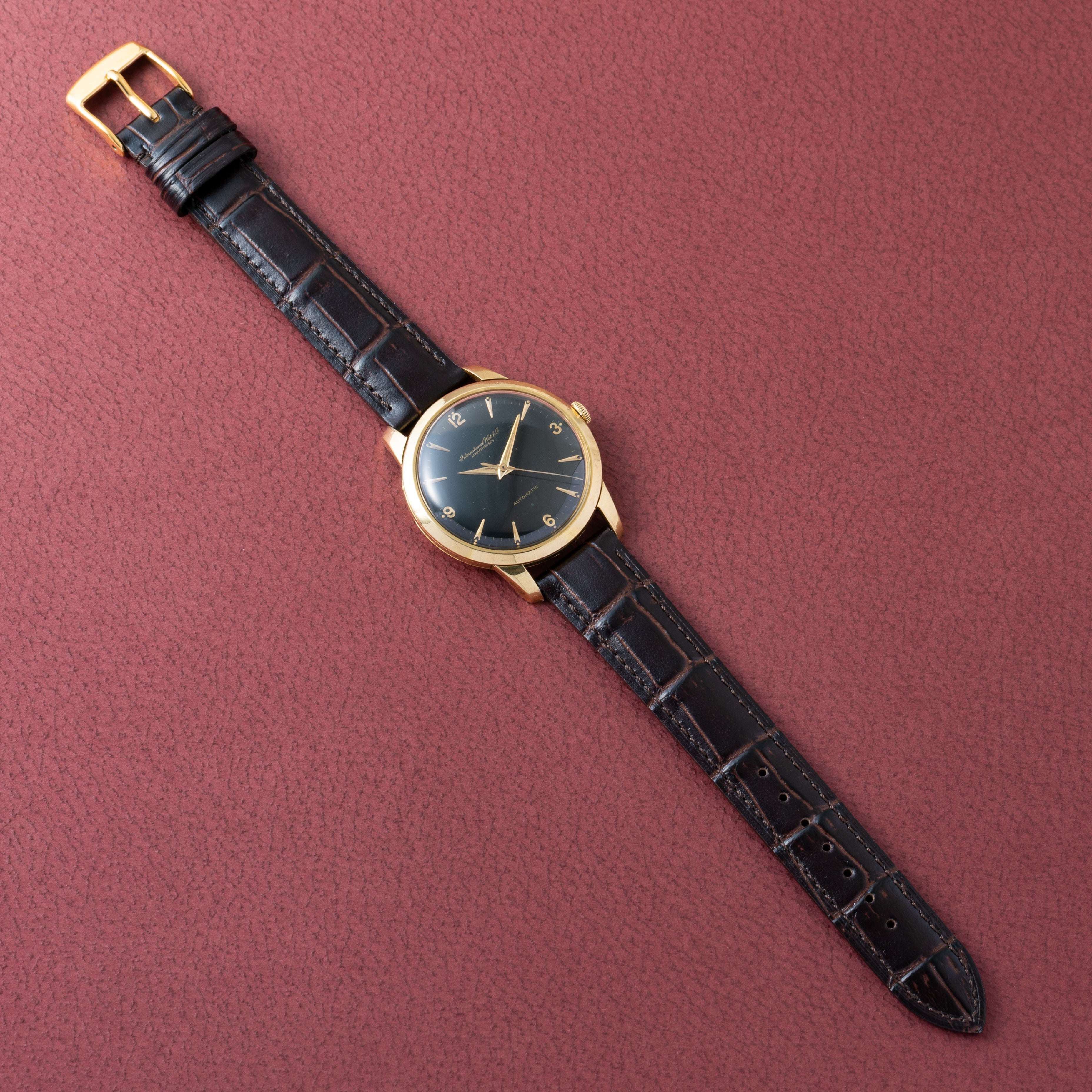 IWC ラウンドケース 18金無垢 1954年製 ブラックミラーダイヤル 箱付き