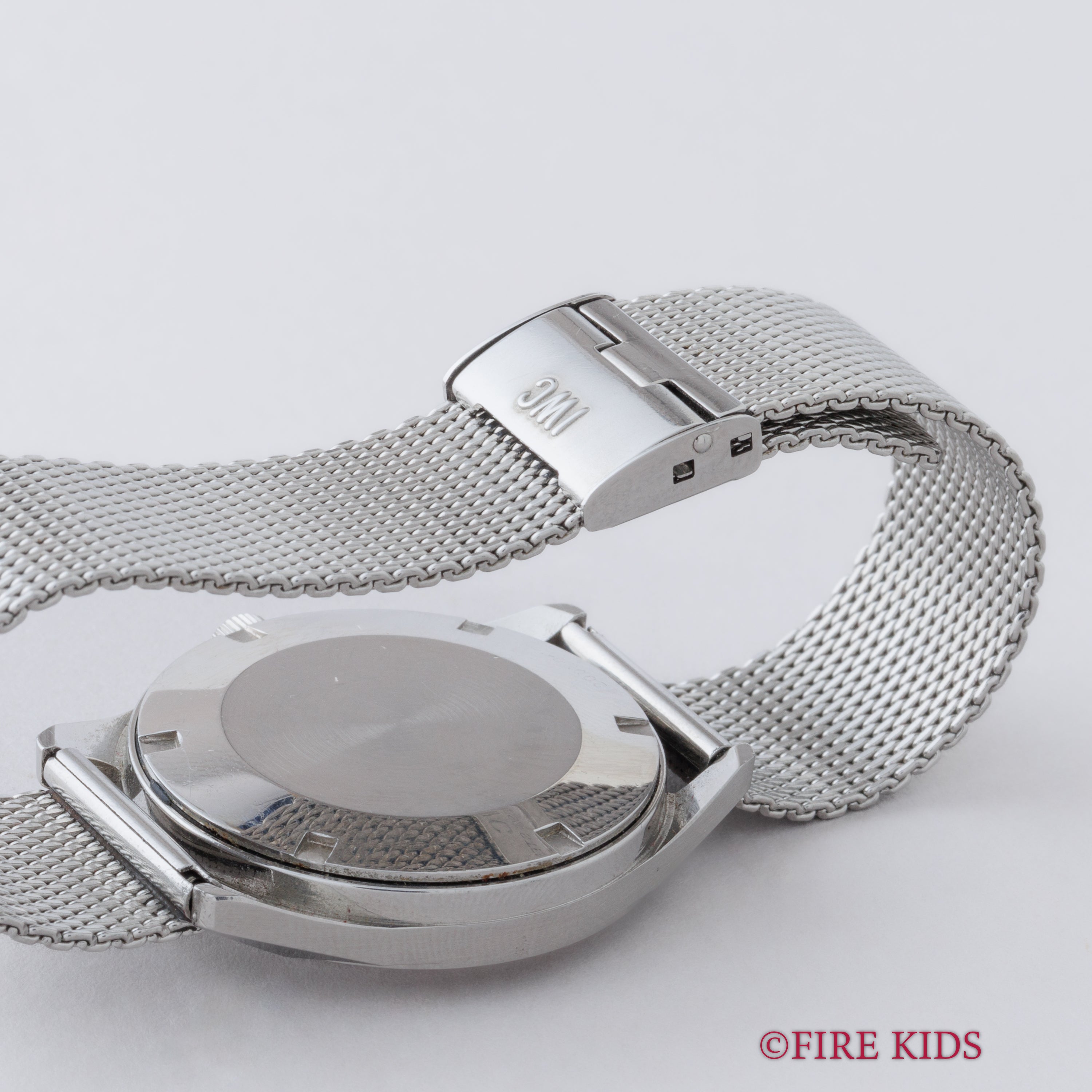 IWC ラウンド 1970年製(昭和45年製) Cal.89 手巻き オールドインター R810 純正メッシュブレス付