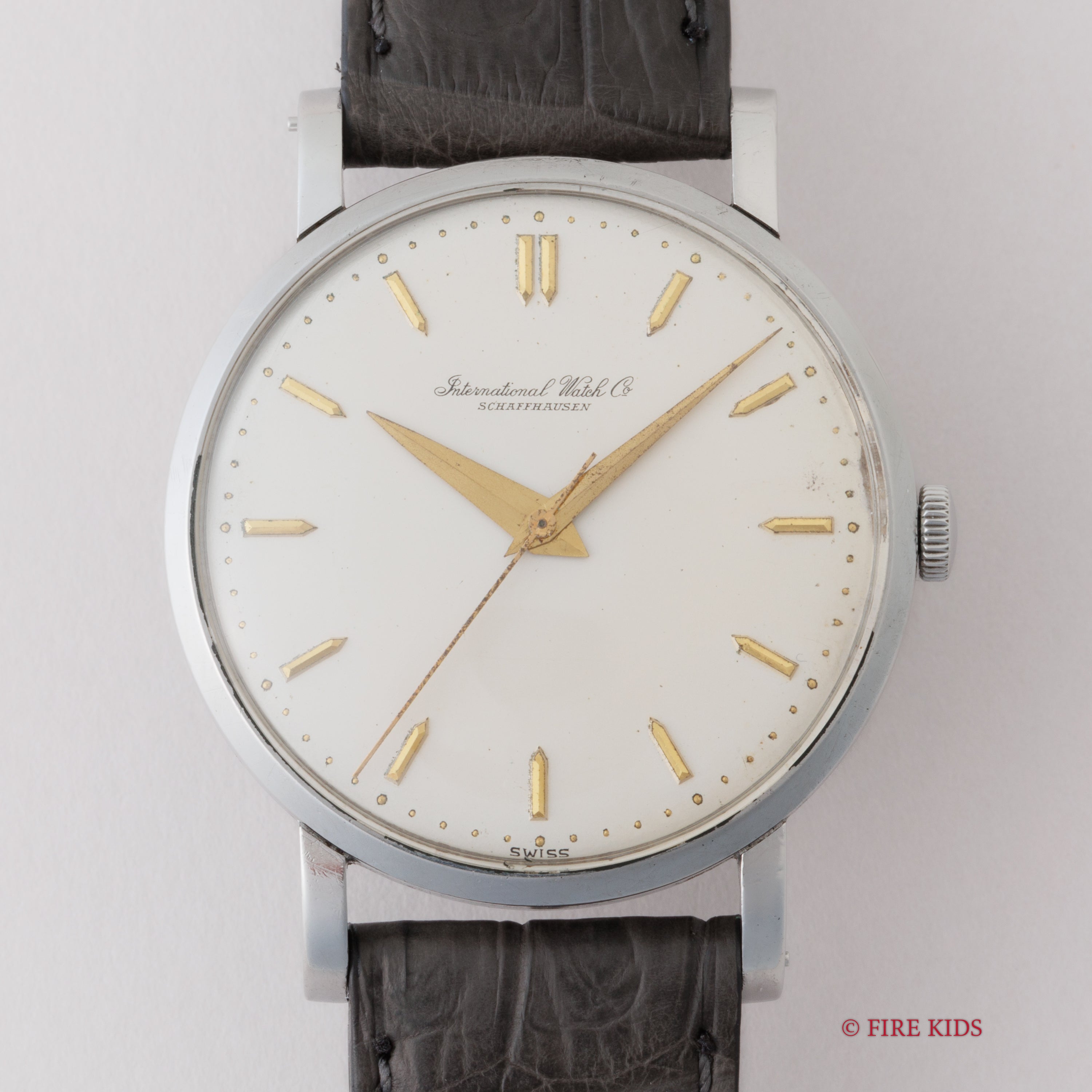 IWC Cal.89 手巻き ラウンドケース 1957年製 砲弾インデックス