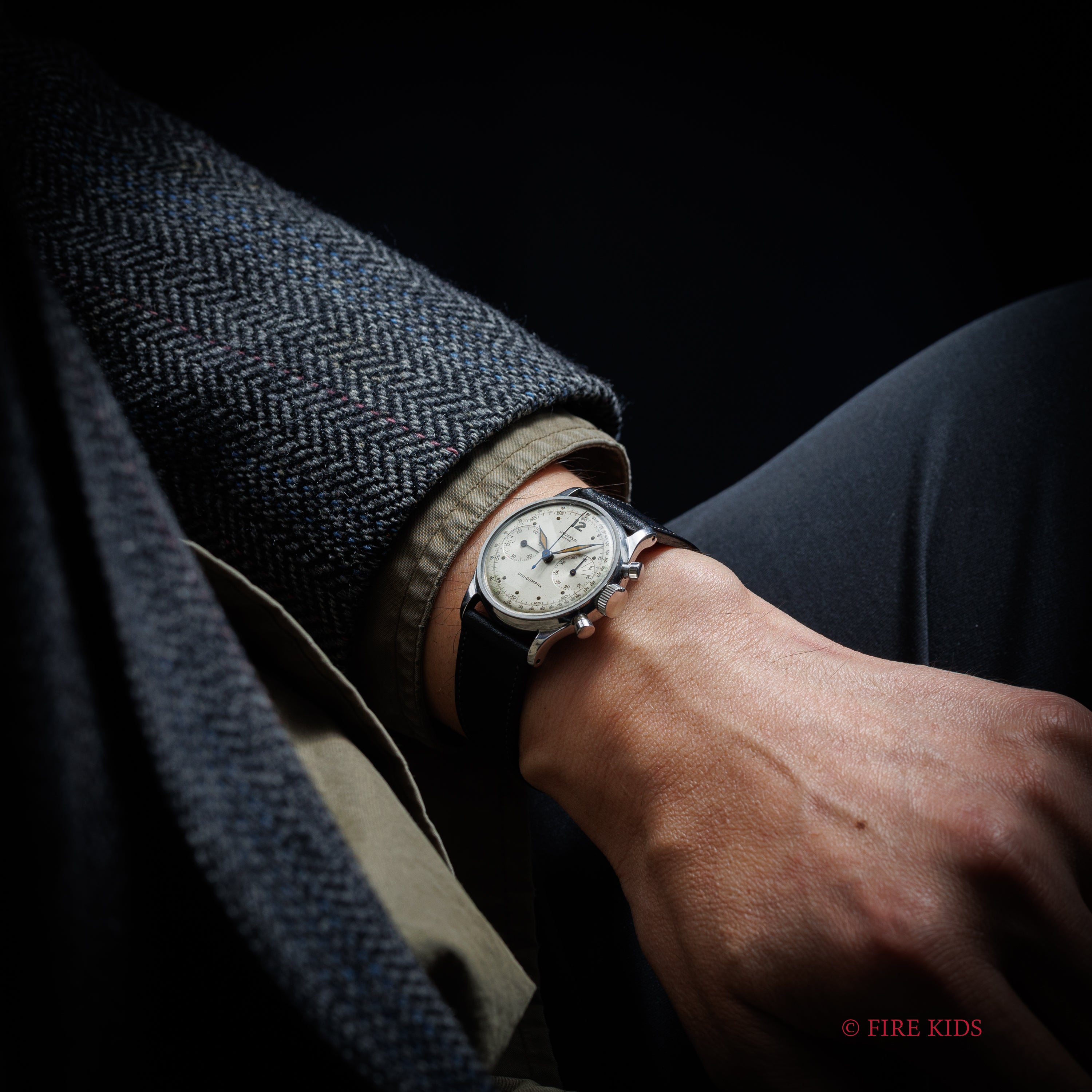 ユニバーサル・ジュネーブ ユニコンパックス 1940年代製 手巻 Cal.285 スクリューバック ラウンドプッシャー