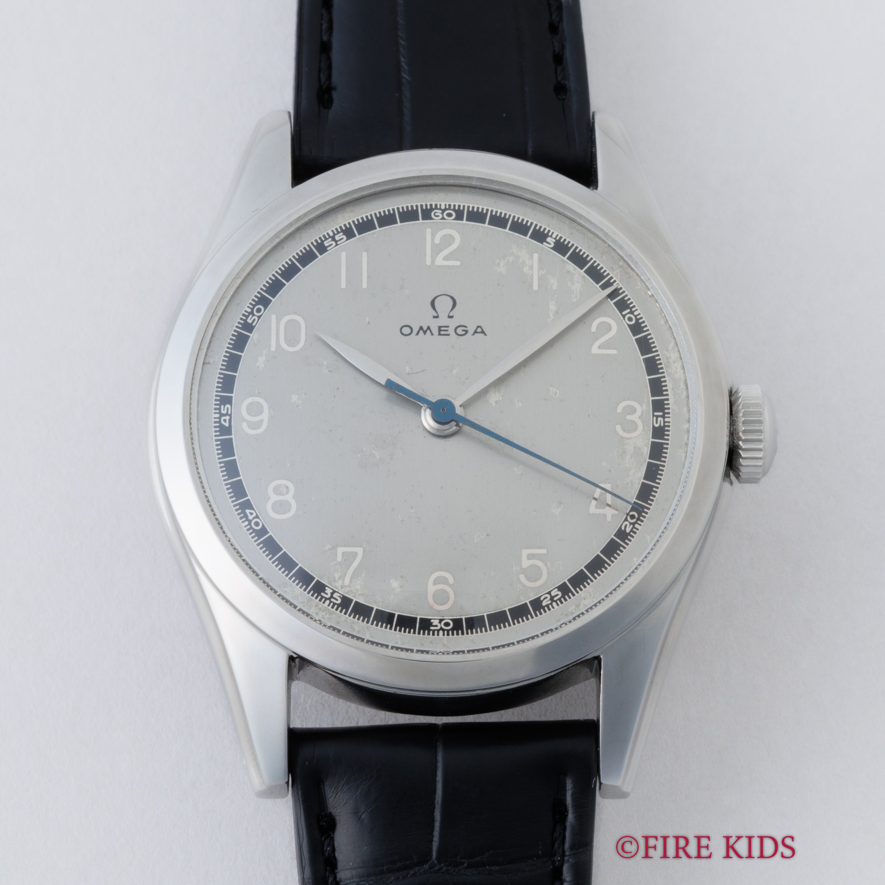 オメガ 30mmキャリバー 1950年製(昭和25年製)手巻 Cal.283 Ref.2537-10 グレーツートンダイヤル