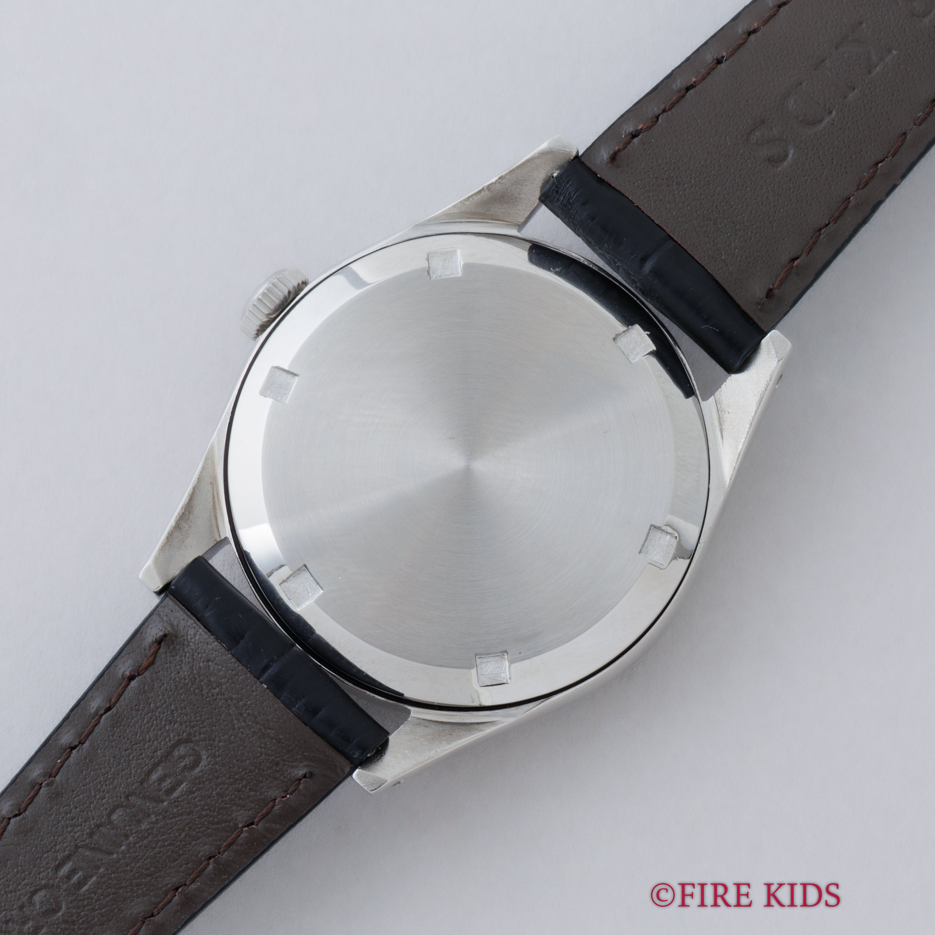 オメガ 30mmキャリバー 1950年製(昭和25年製)手巻 Cal.283 Ref.2537-10 グレーツートンダイヤル