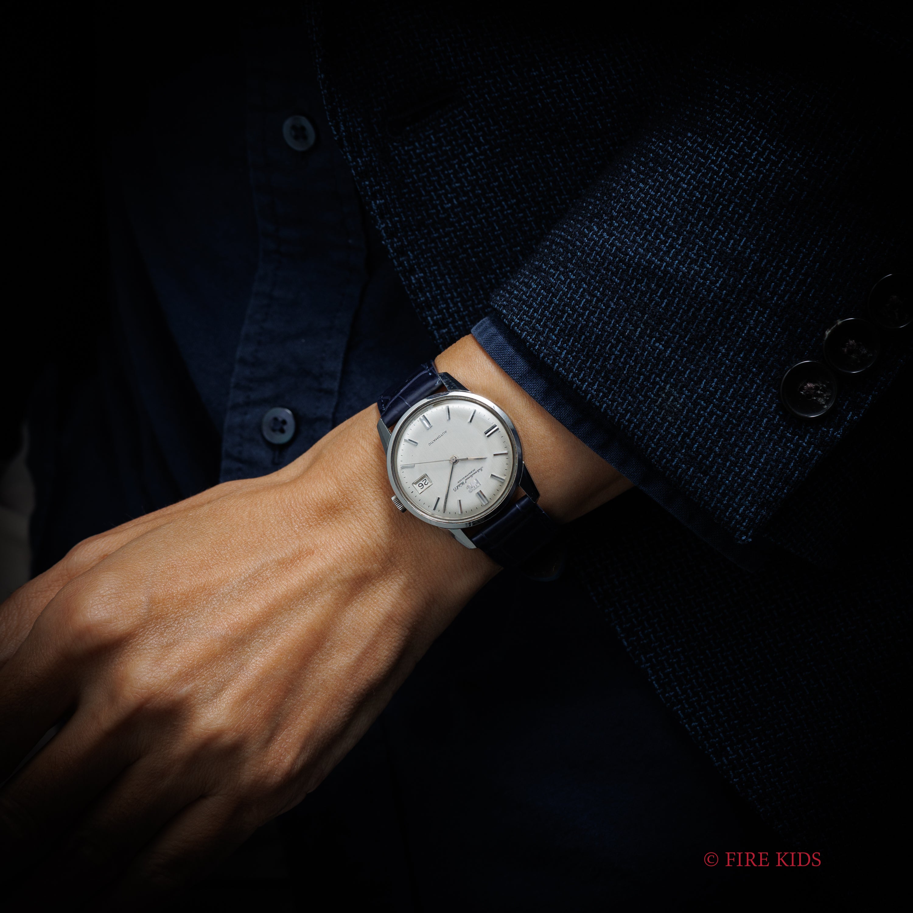 IWC ラウンドケース 1968年製 ペラトン式自動巻 Ref.R810A シルバーダイヤル