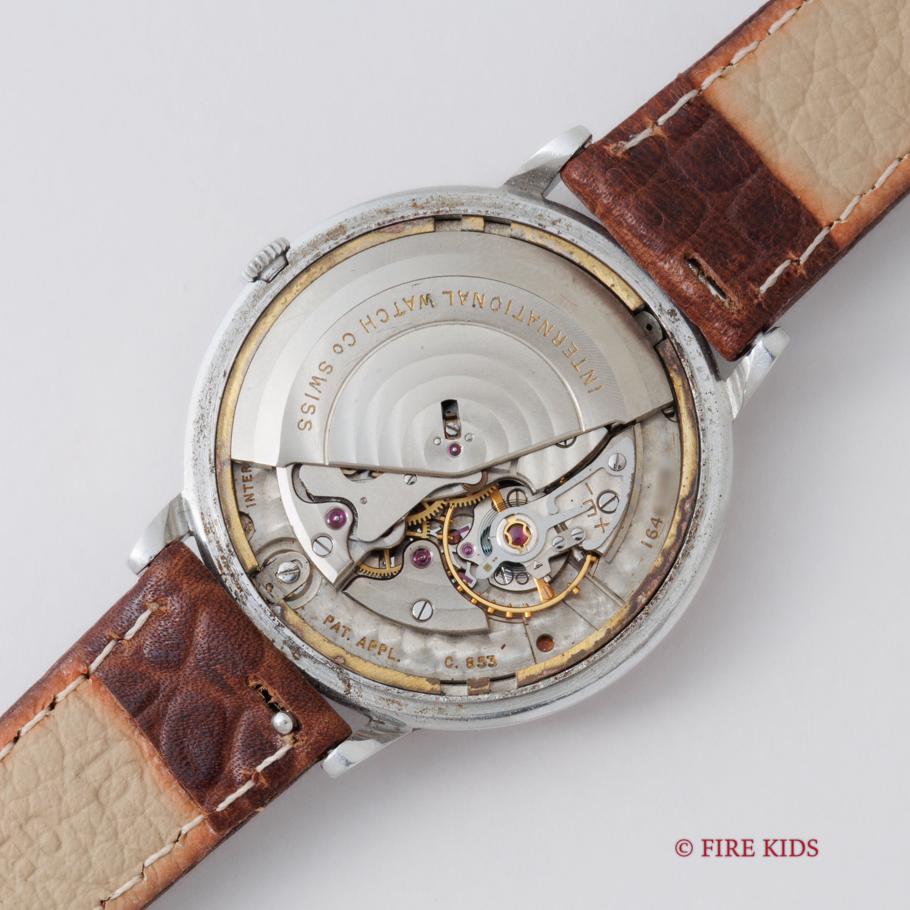 IWC 1963年製 ラウンドケース Ref.603A ペラトン式自動巻 Cal.853 ノンデイト お魚リューズ