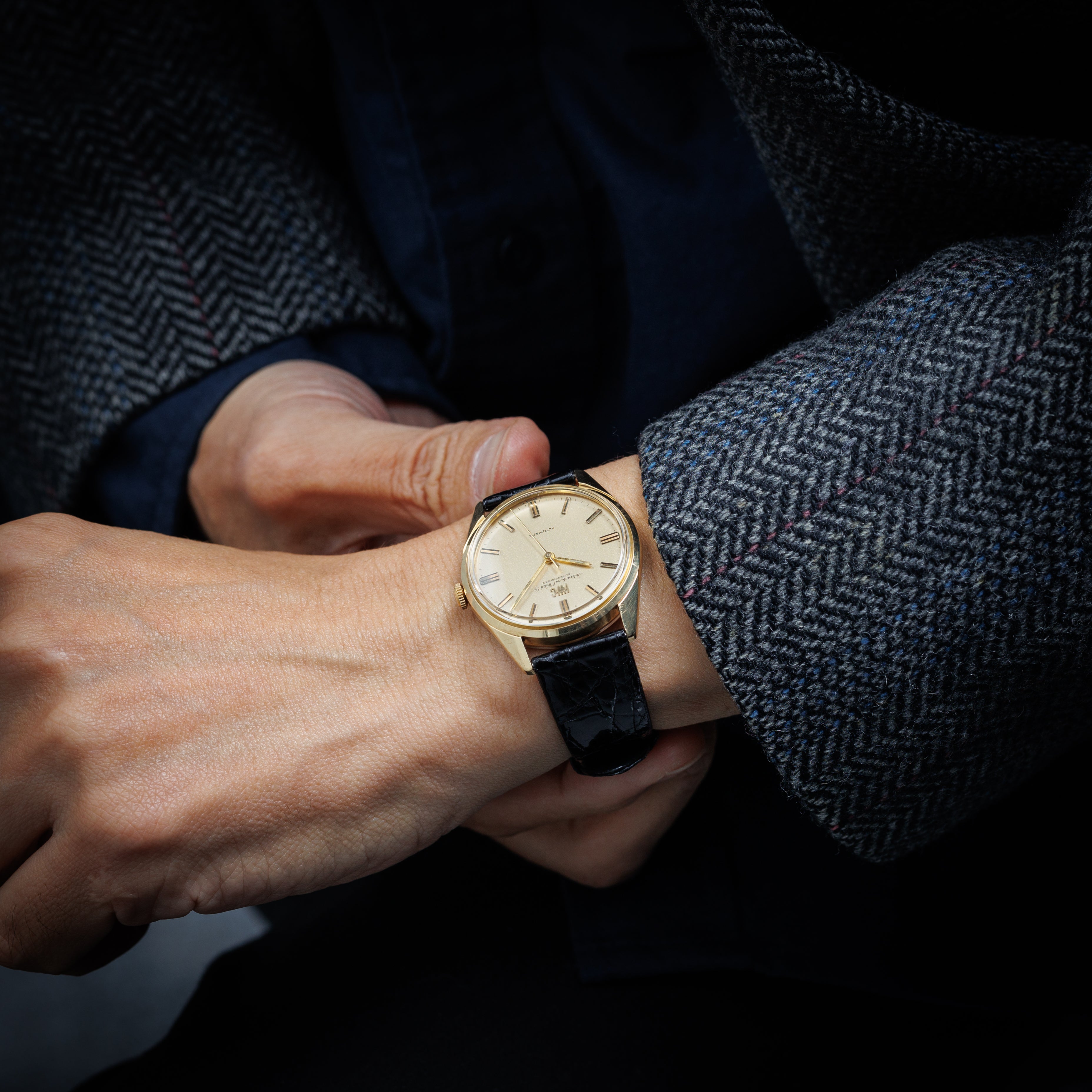 IWC 14金無垢ラウンドケース 1970年製 ペラトン式自動巻きCal.854 Ref.R910A ノンデイト