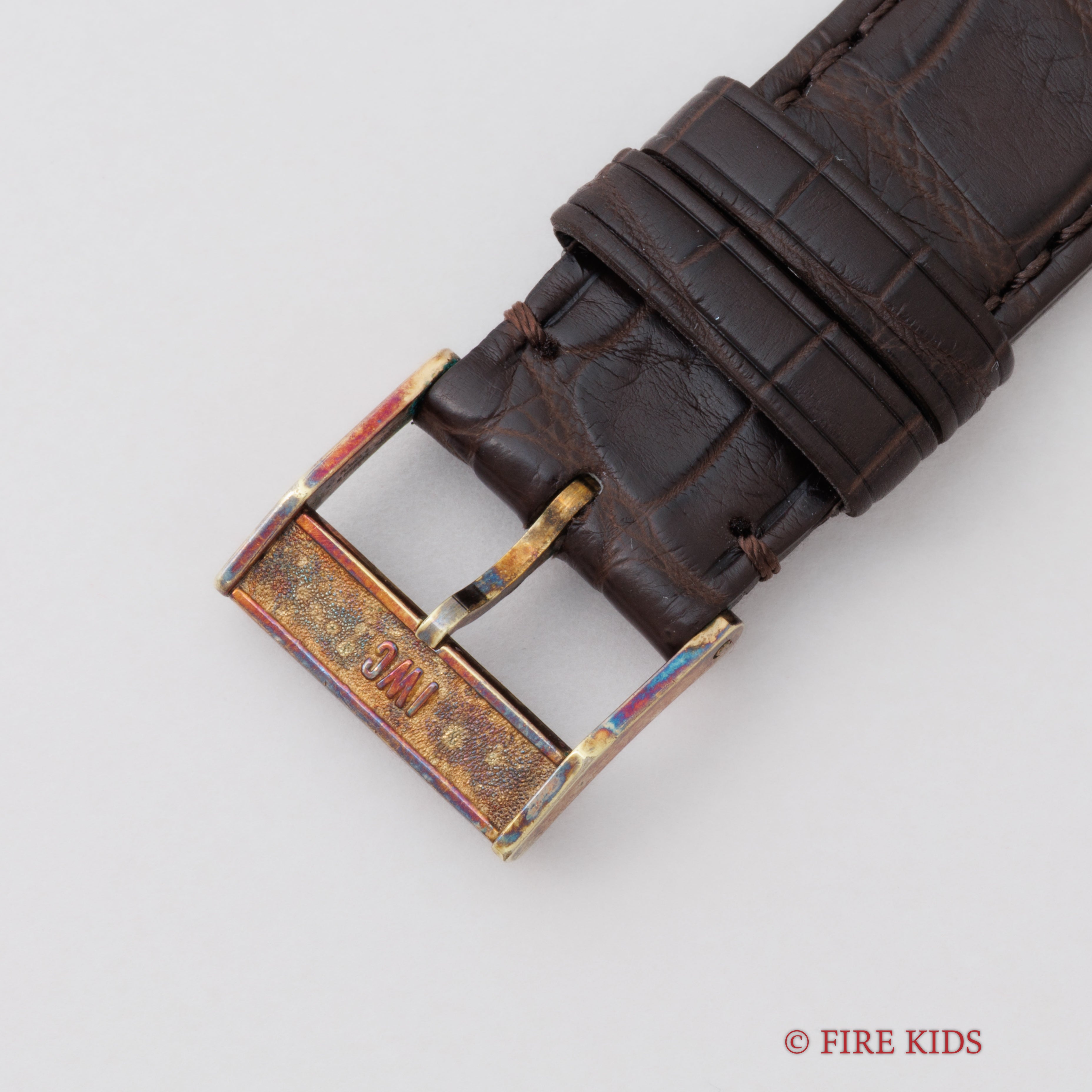 IWC ラウンドケース 18金無垢 ペラトン式自動巻き 1967年製 Cal.8541 Ref.808A ボンベダイヤル 純正尾錠付き