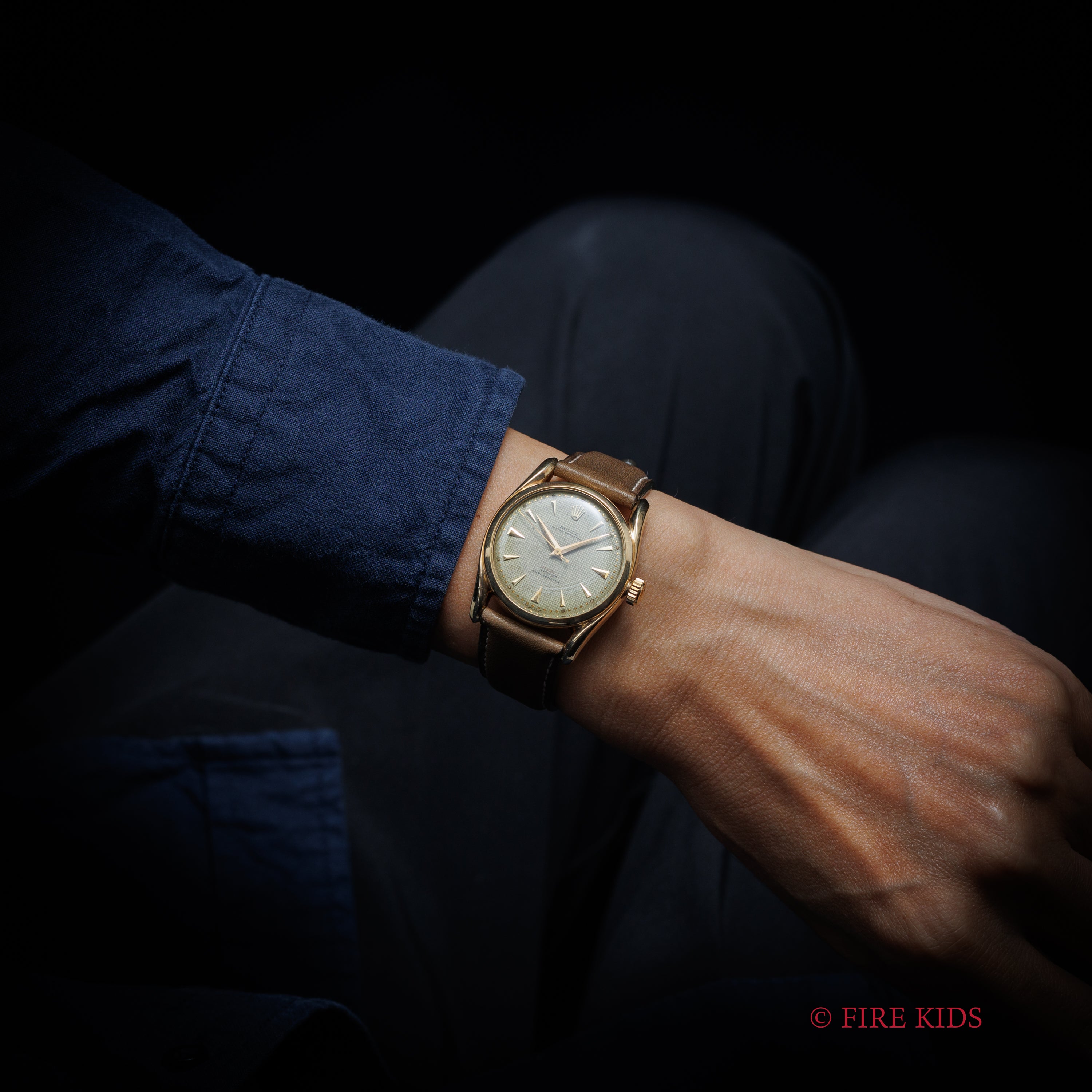 ロレックス 14金無垢ボンベイケース セミバブルバック 1951年製 赤OFFICIALLY Ref.6092 ギョウシェダイヤル