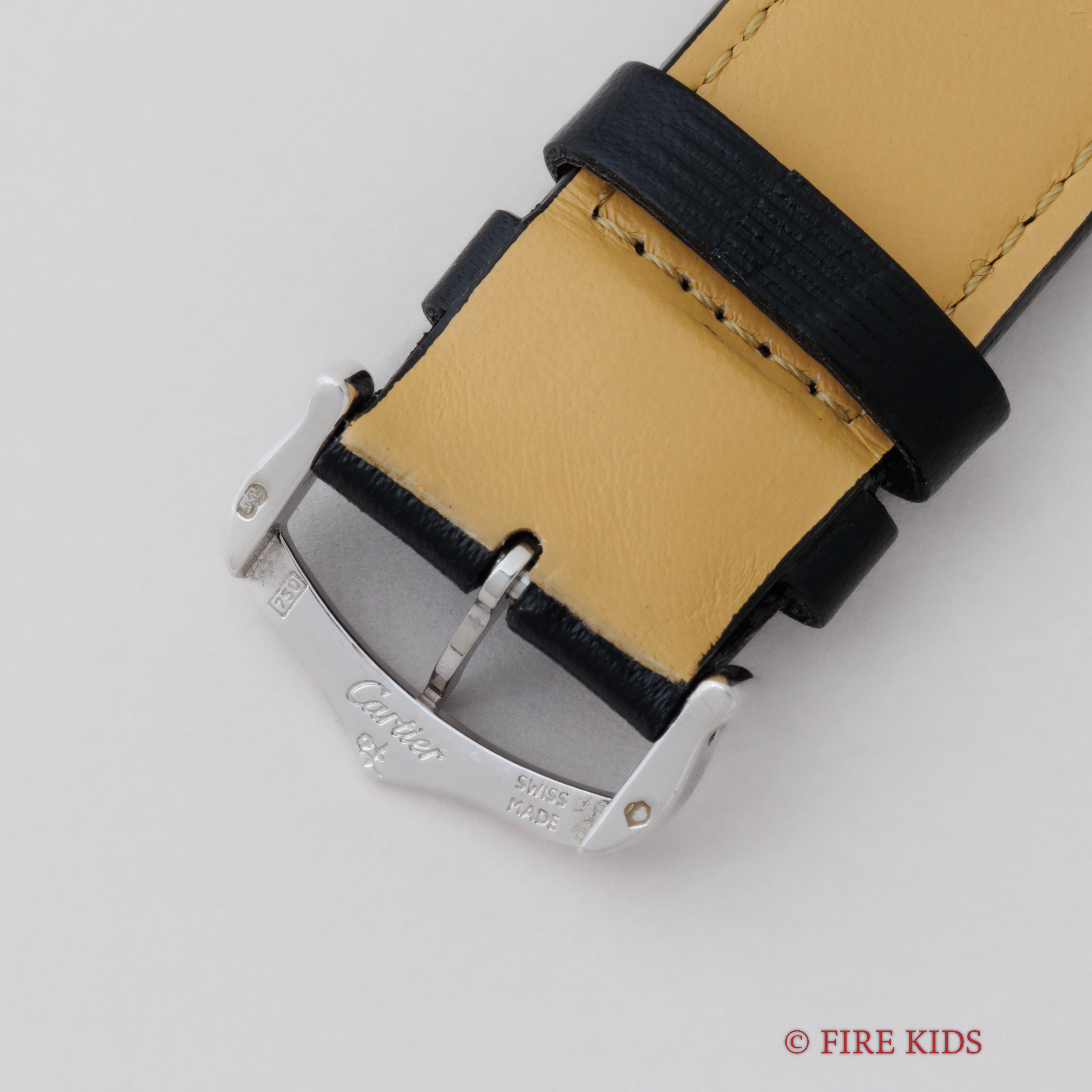 カルティエ 18金無垢ホワイトゴールド タンク フランセーズ LMサイズ 自動巻 1990年代製 純正金無垢尾錠