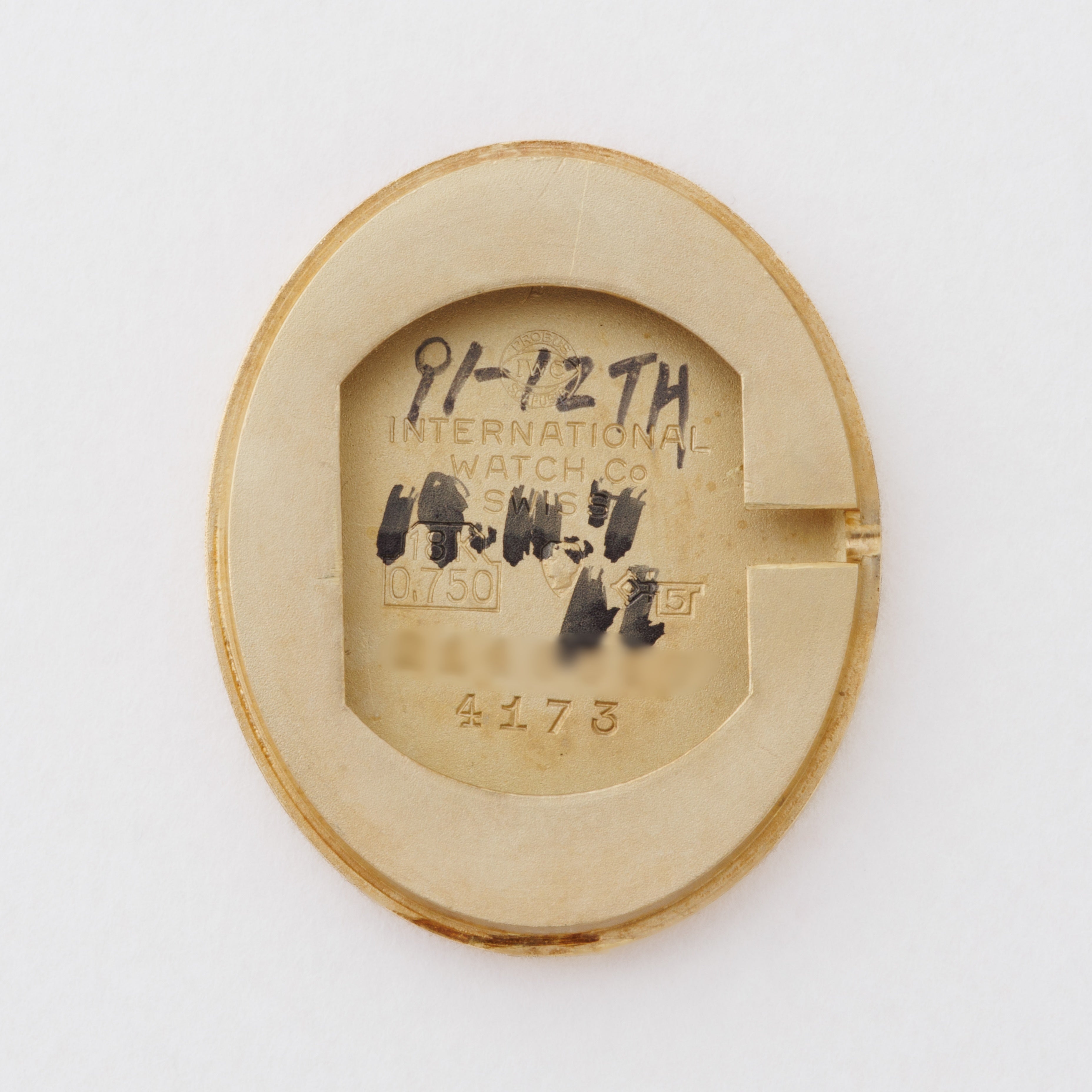 IWC 18金無垢オーバルケース BEYERダブルネーム 1976年製 ブルーグレーダイヤル 手巻きCal.412
