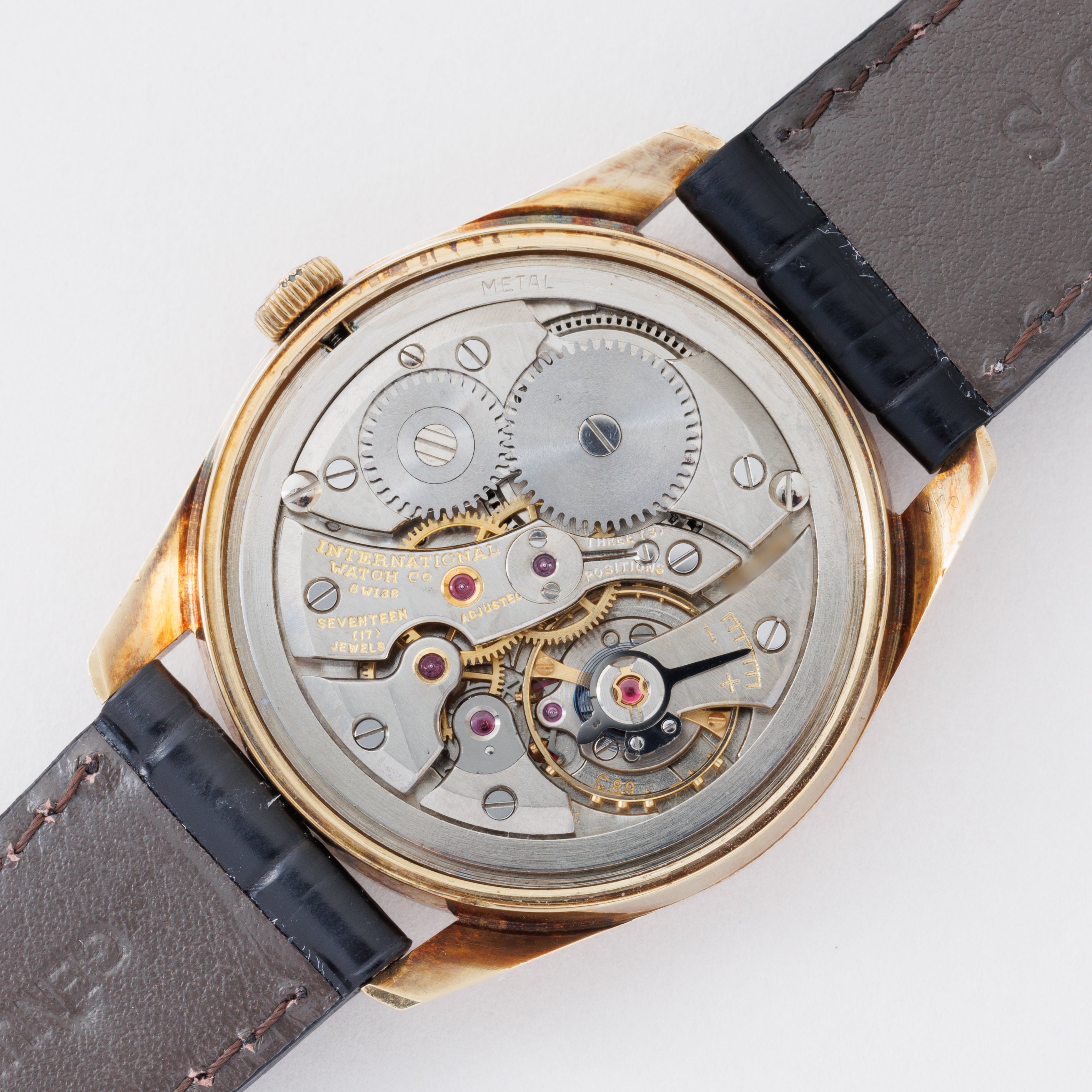 IWC ラウンドケース チューラーWネーム 1965年製 Ref.910 手巻き Cal.89 金張り