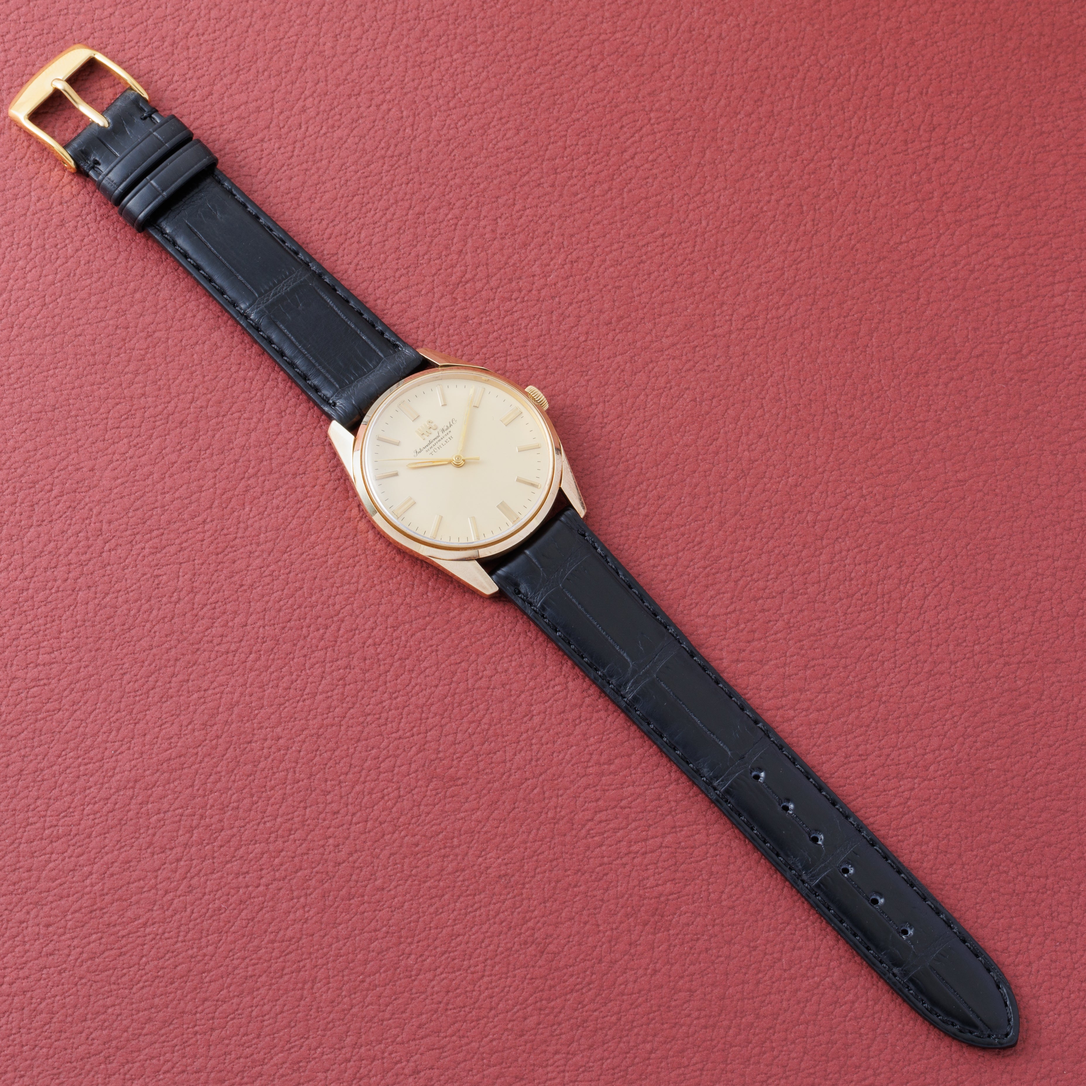 IWC ラウンドケース チューラーWネーム 1965年製 Ref.910 手巻き Cal.89 金張り