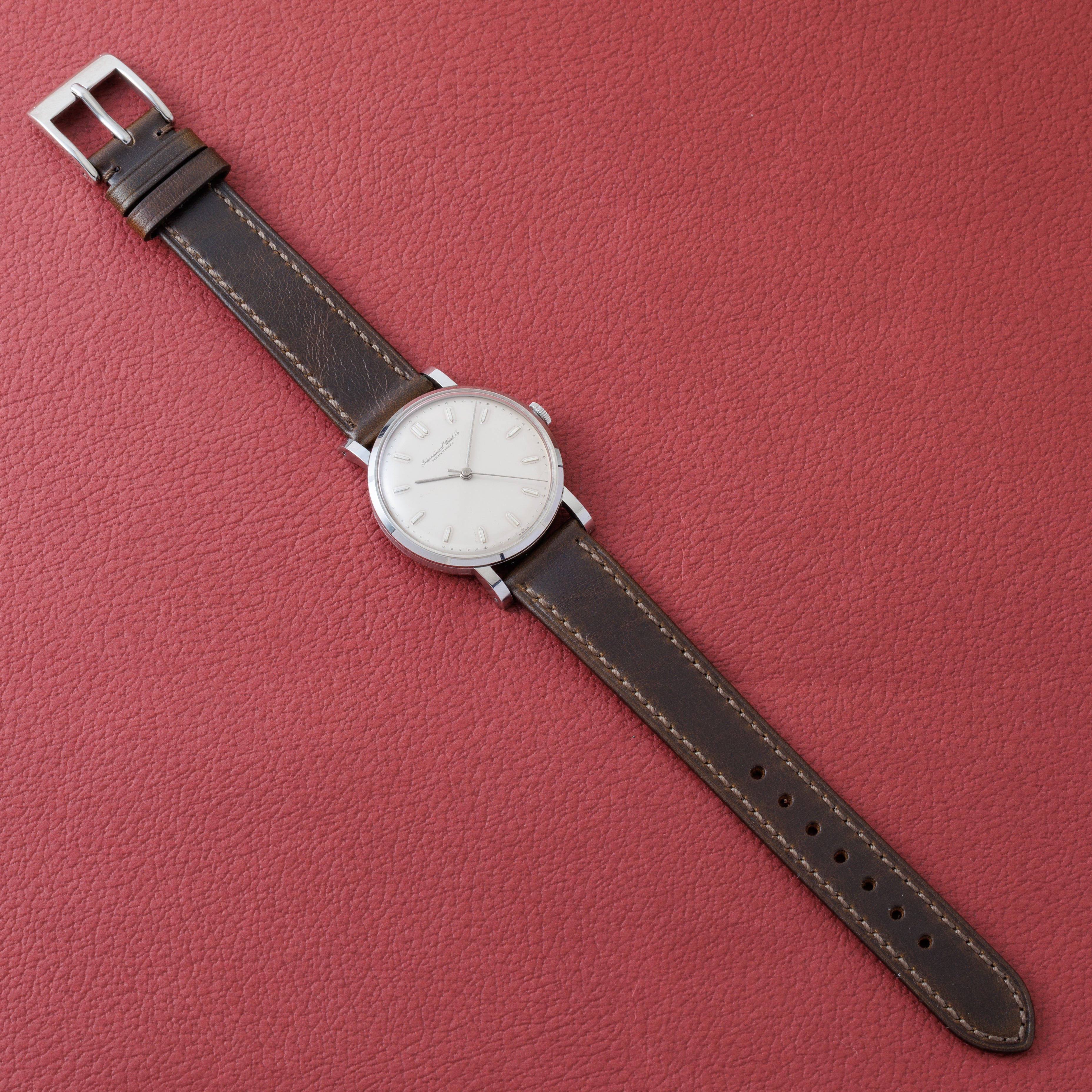 IWC ラウンドケース 1958年製 手巻き Cal.89