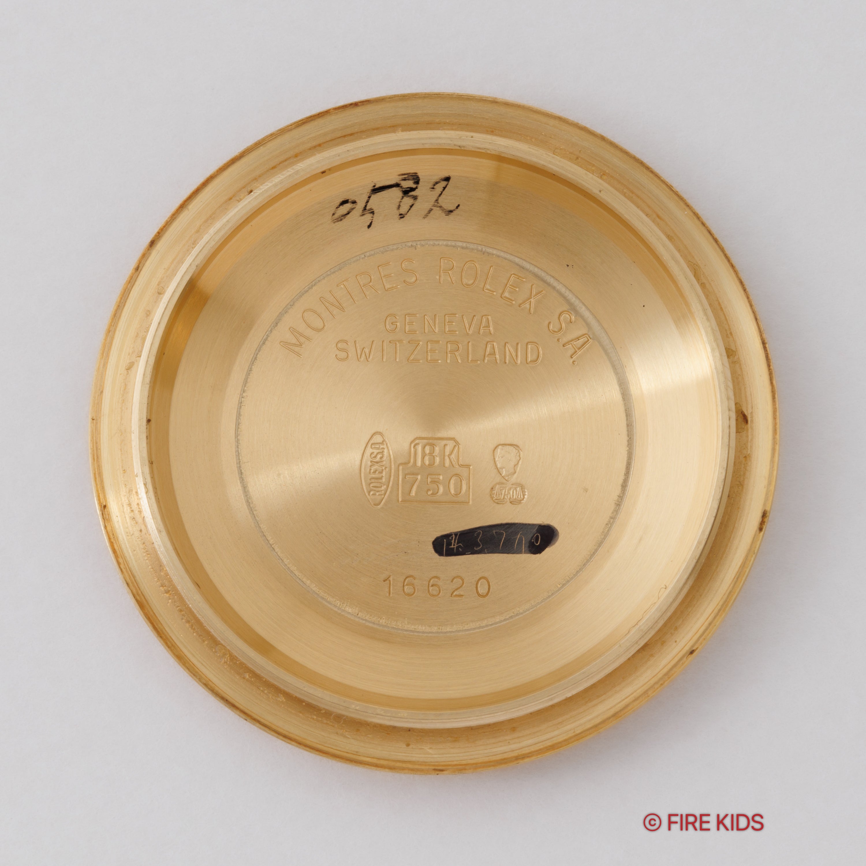 ロレックス ヨットマスター 1993年製 Ref.16628 18金イエローゴールド Cal.3135 ギャランティ付 初期S番個体