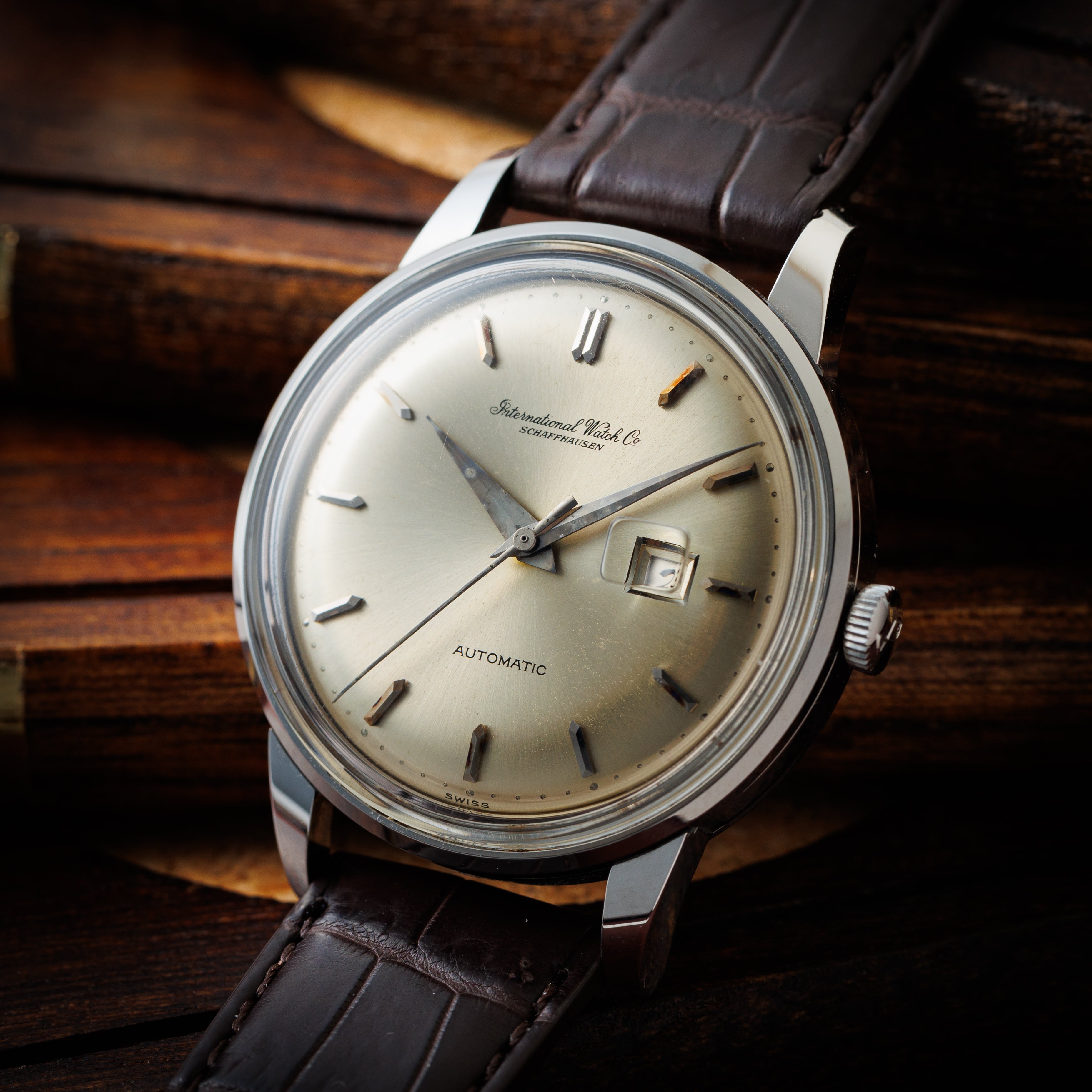 IWC ラウンドケース 1966年製 Ref.648A 寄り目 Cal.8531