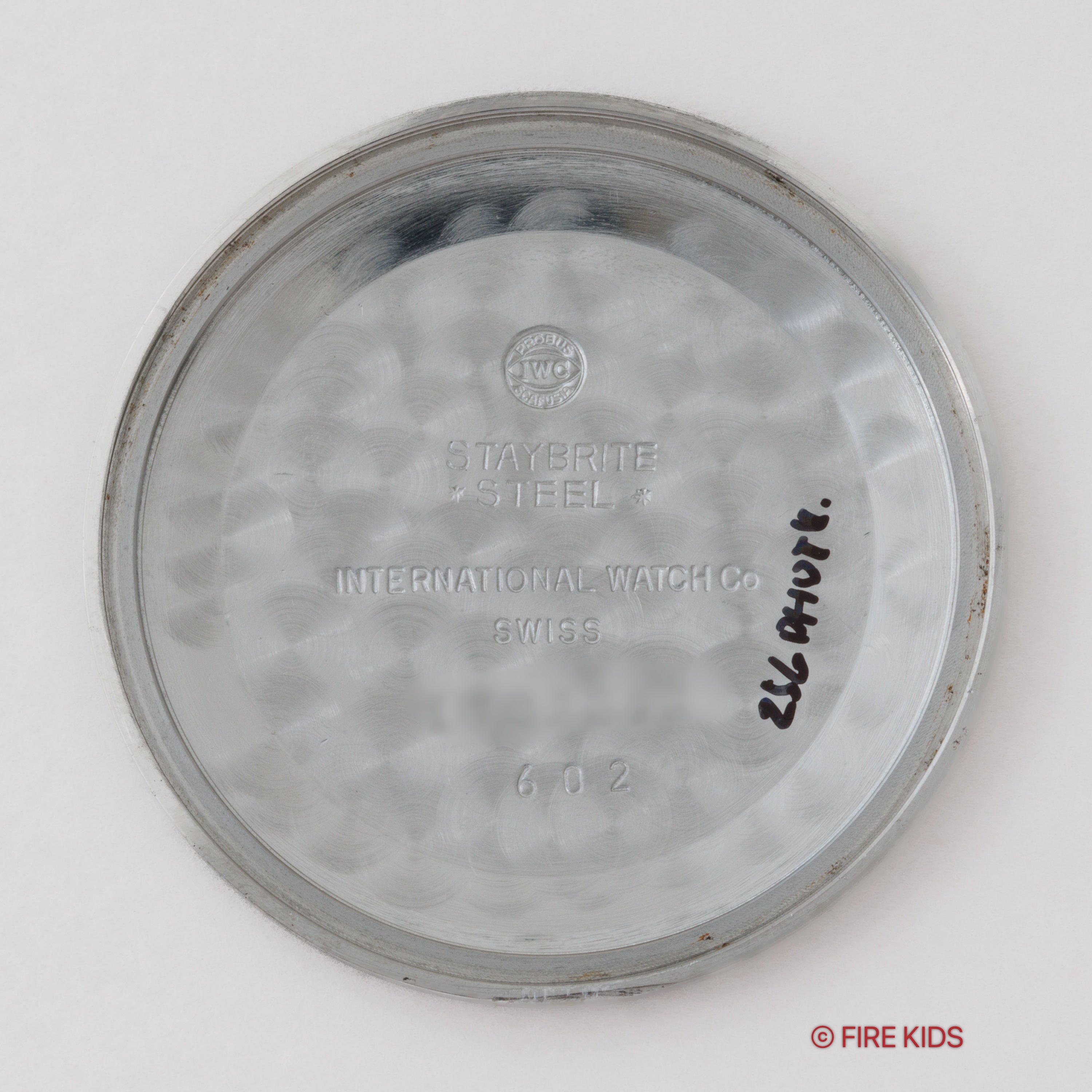 IWC Ref.602 Cal.89 手巻き ラウンドケース 純正尾錠付き 1969年製