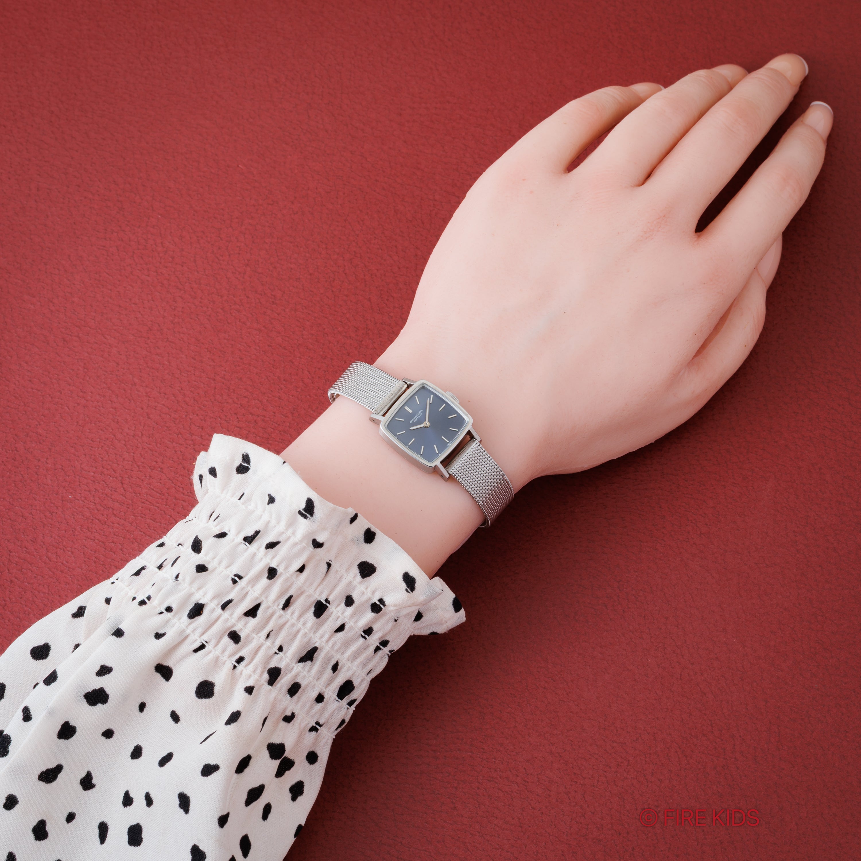 IWC インターナショナルウォッチカンパニー Ref.4174 ブルーダイヤル 1972年製 Cal.412 レディースウォッチ