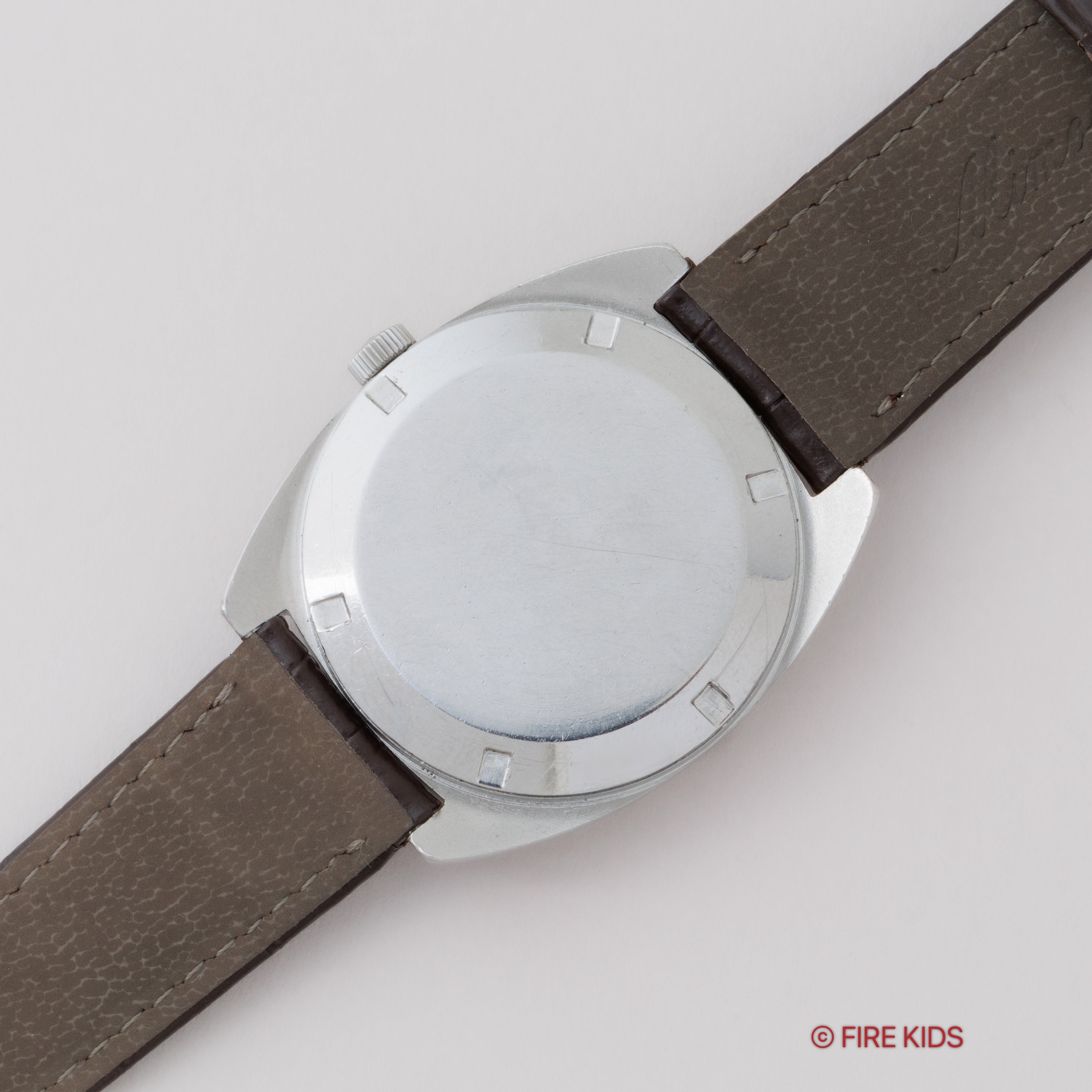 IWC トノーケース 1972年製 Ref.1828 ペラトン式自動巻 Cal.8541B 箱・ギャラ