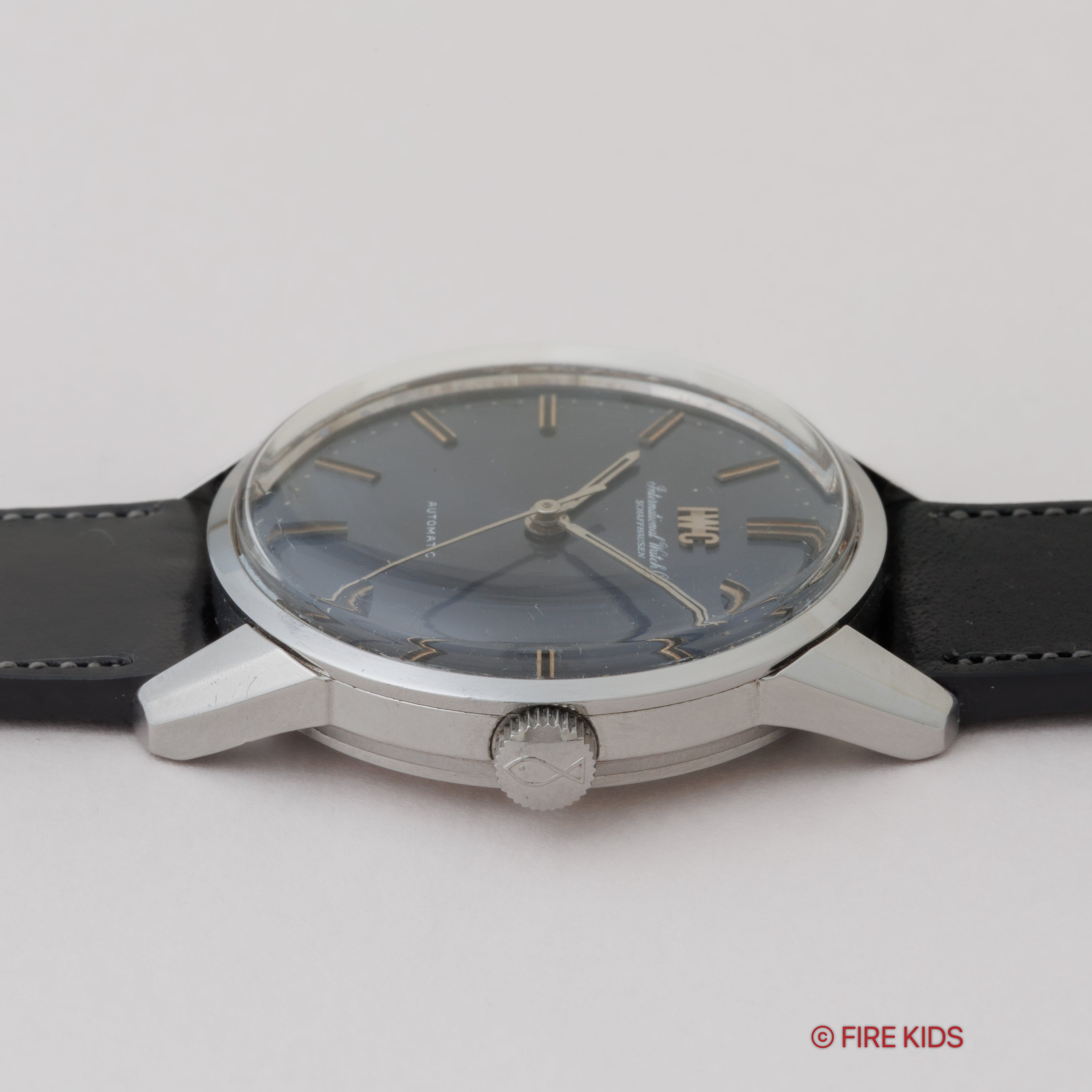 IWC 1967年製 ラウンドケース ブルーダイヤル ペラトン式自動巻き Cal.854 Ref.R810A