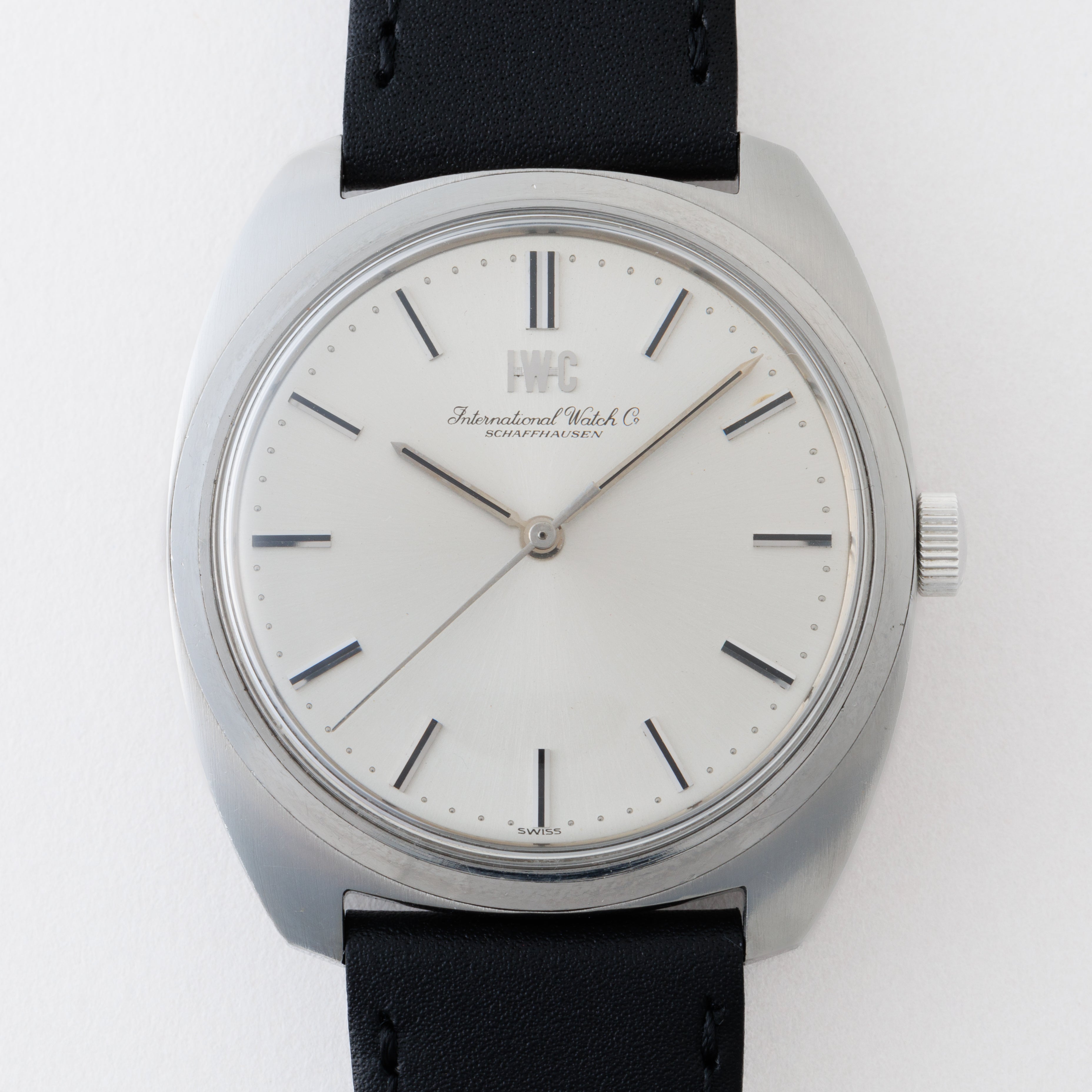 IWC トノー型 1972年製 Ref.R1819 手巻き Cal.89 手巻き お魚リューズ