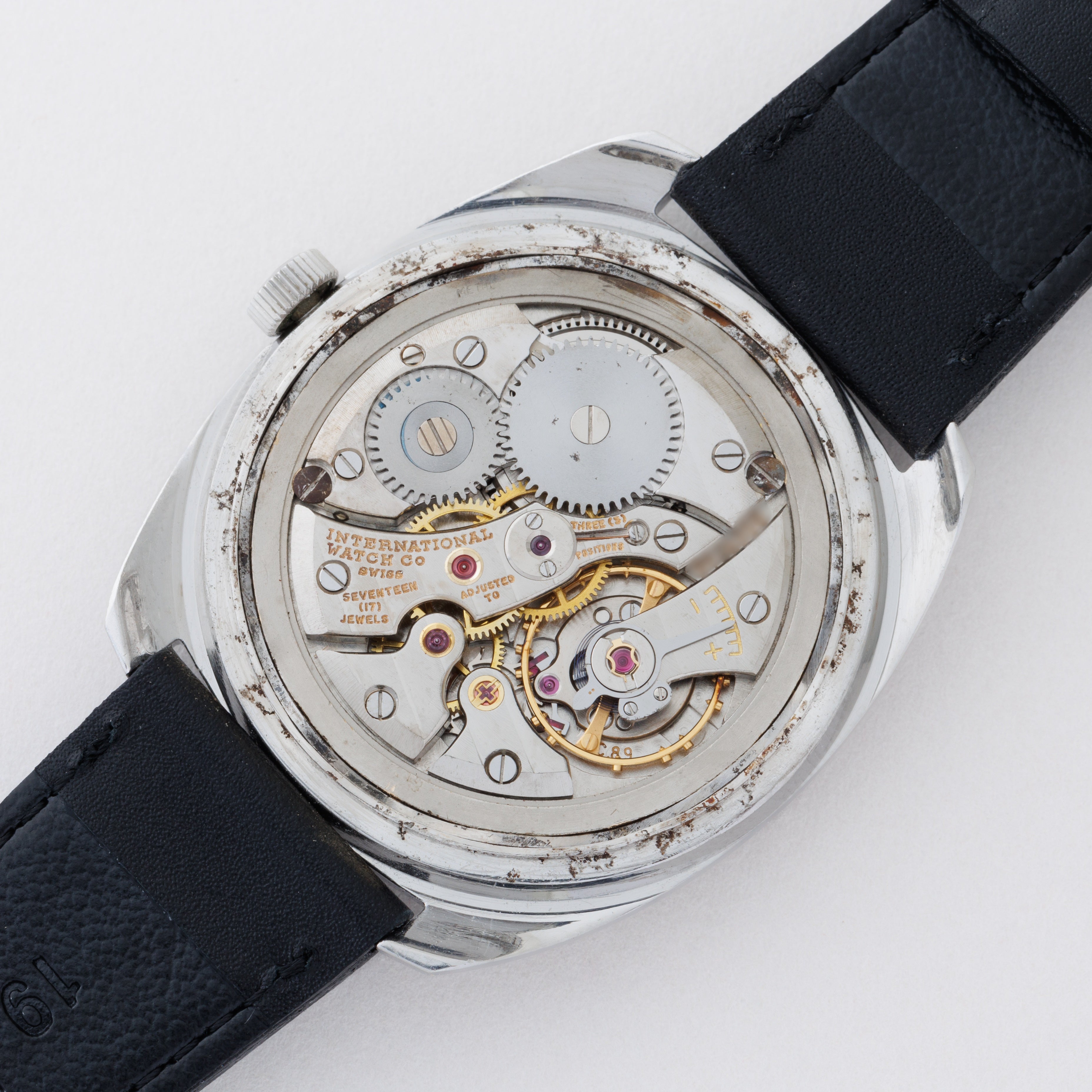 IWC トノー型 1972年製 Ref.R1819 手巻き Cal.89 手巻き お魚リューズ