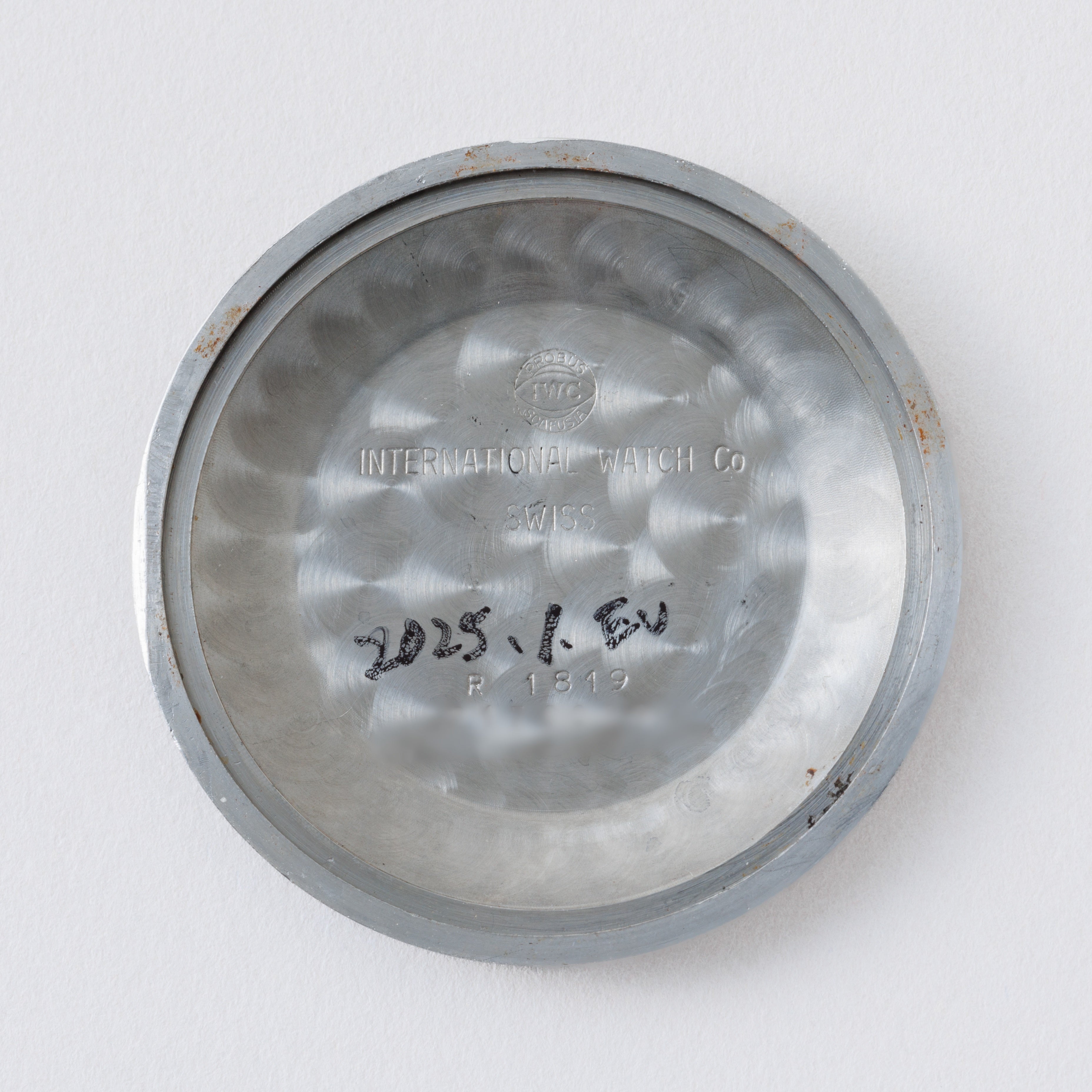 IWC トノー型 1972年製 Ref.R1819 手巻き Cal.89 手巻き お魚リューズ