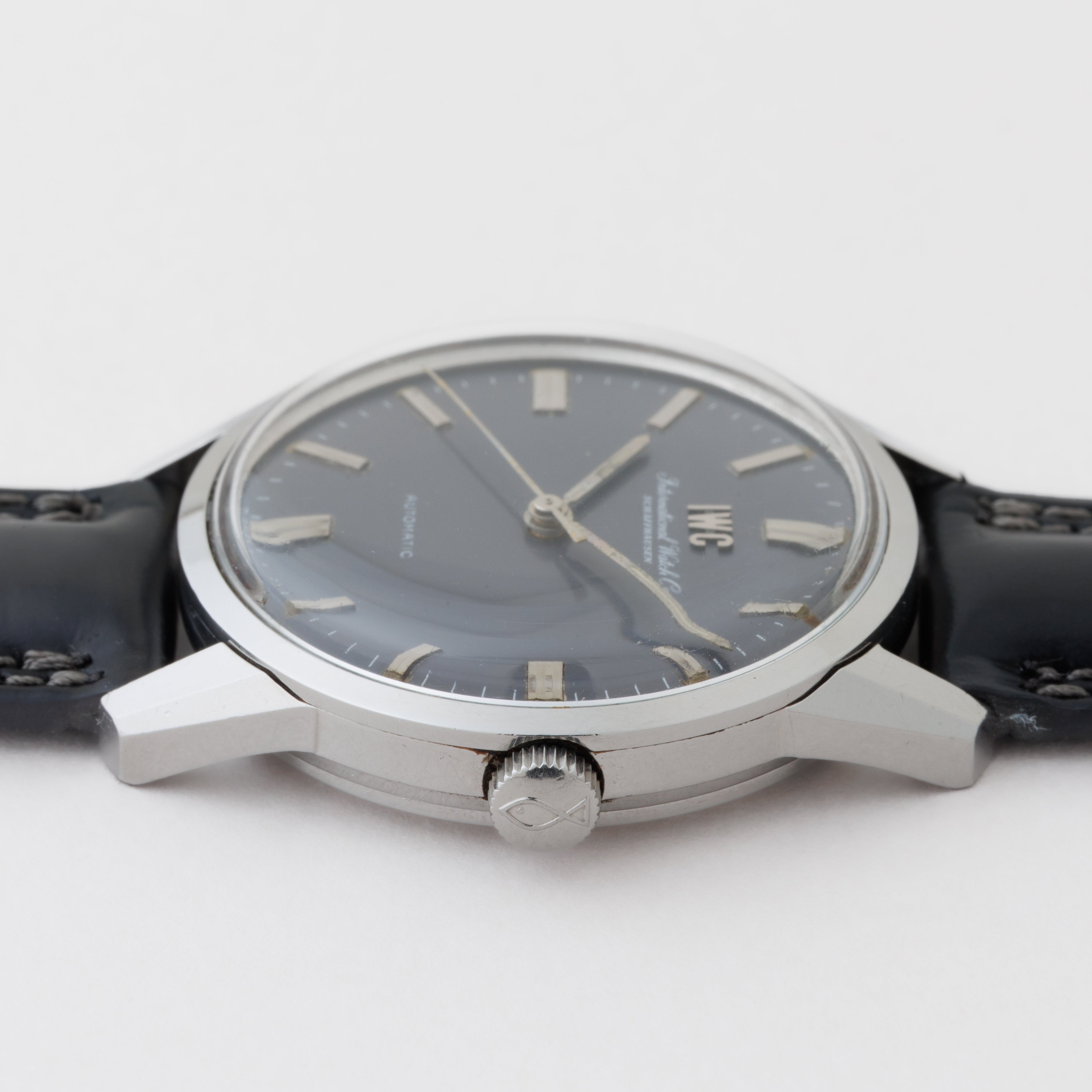 IWC ラウンドケース グレー文字盤 ペラトン式自動巻き 1970年製 Ref.R810AD Cal.854B