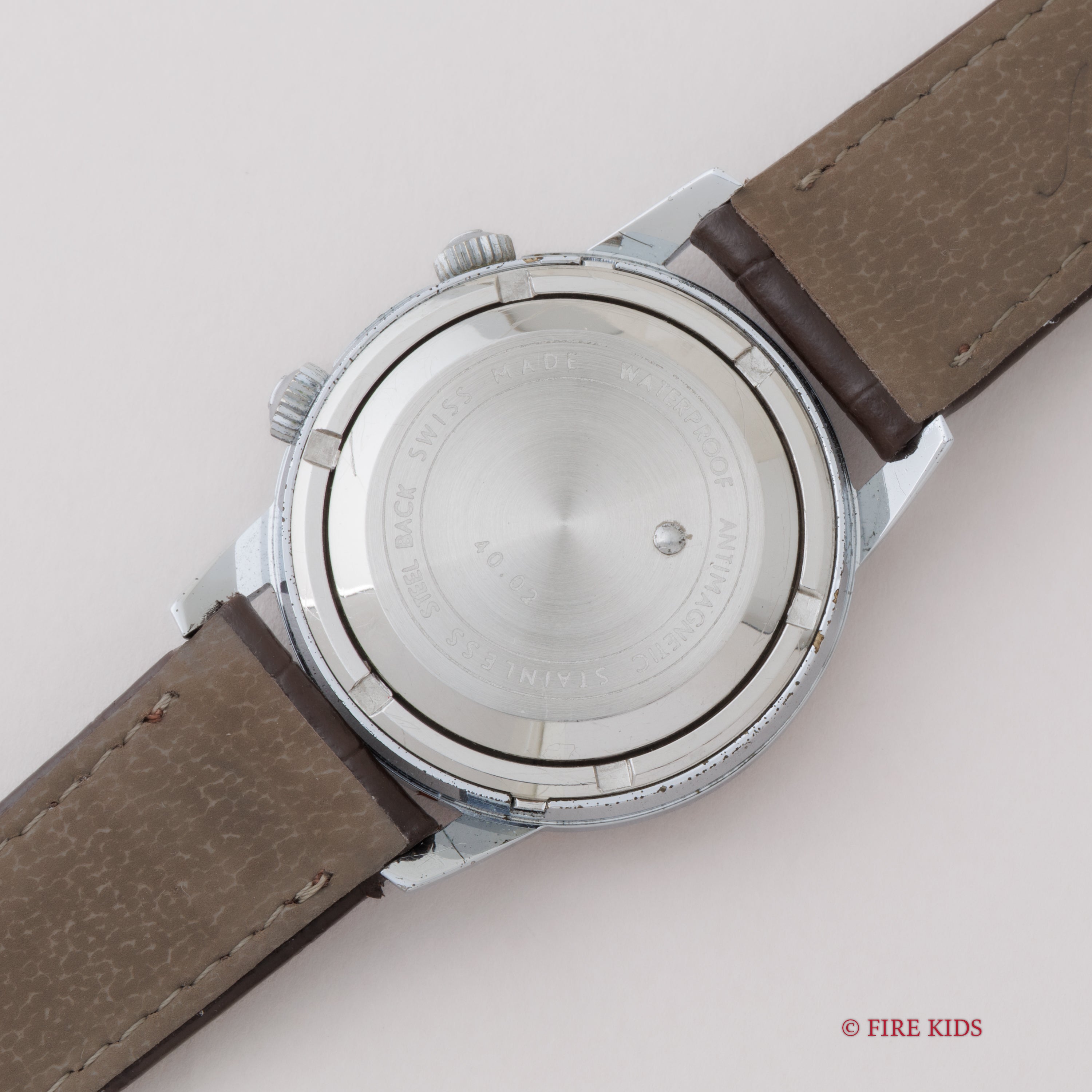 ブヘラ リストアラーム 1950年代製 アラビアダイヤル 手巻 Cal.AS1475