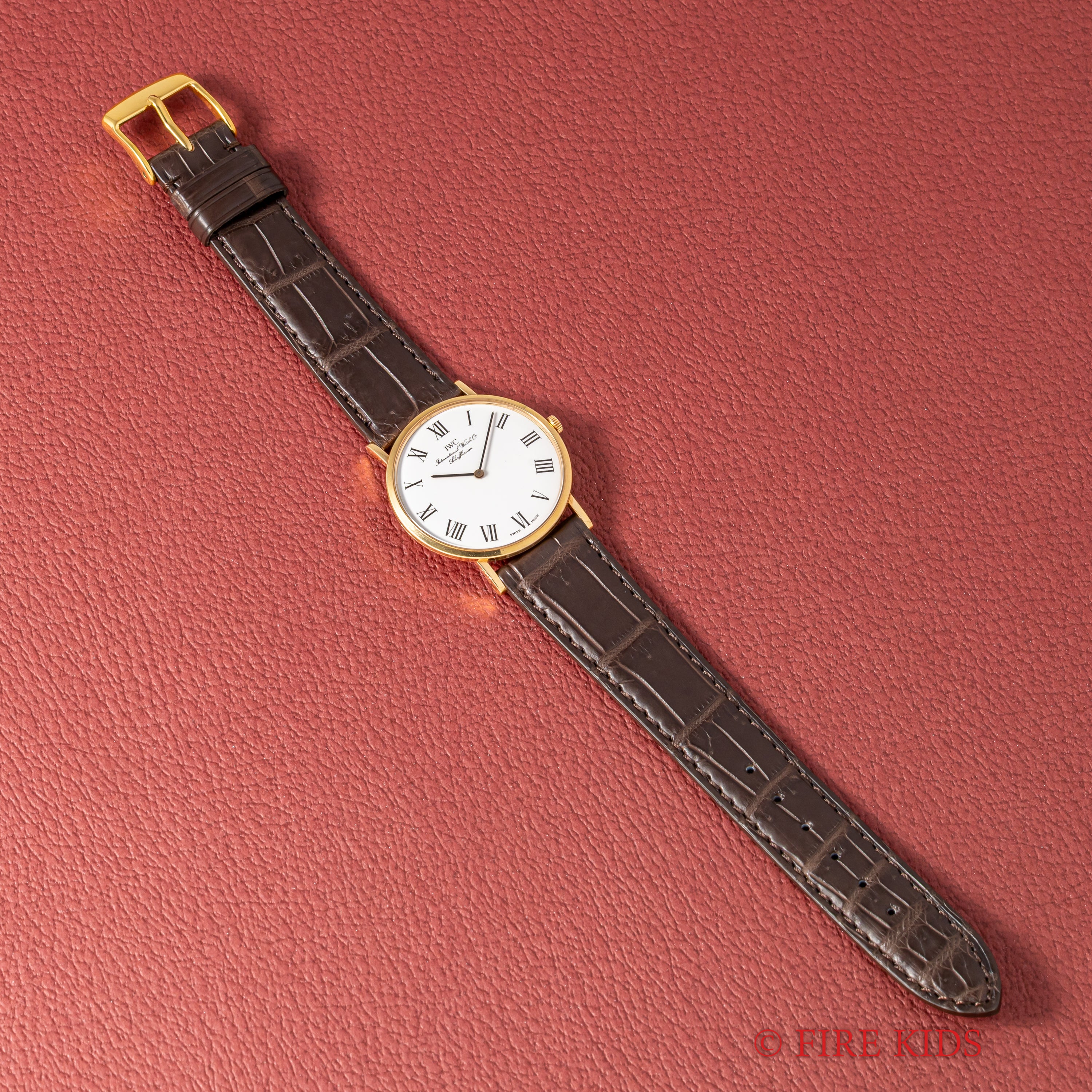 IWC 18金無垢ラウンドケース Ref.2010 1994年製 手巻き Cal.1852ホワイトローマンダイヤル ギャラ付き