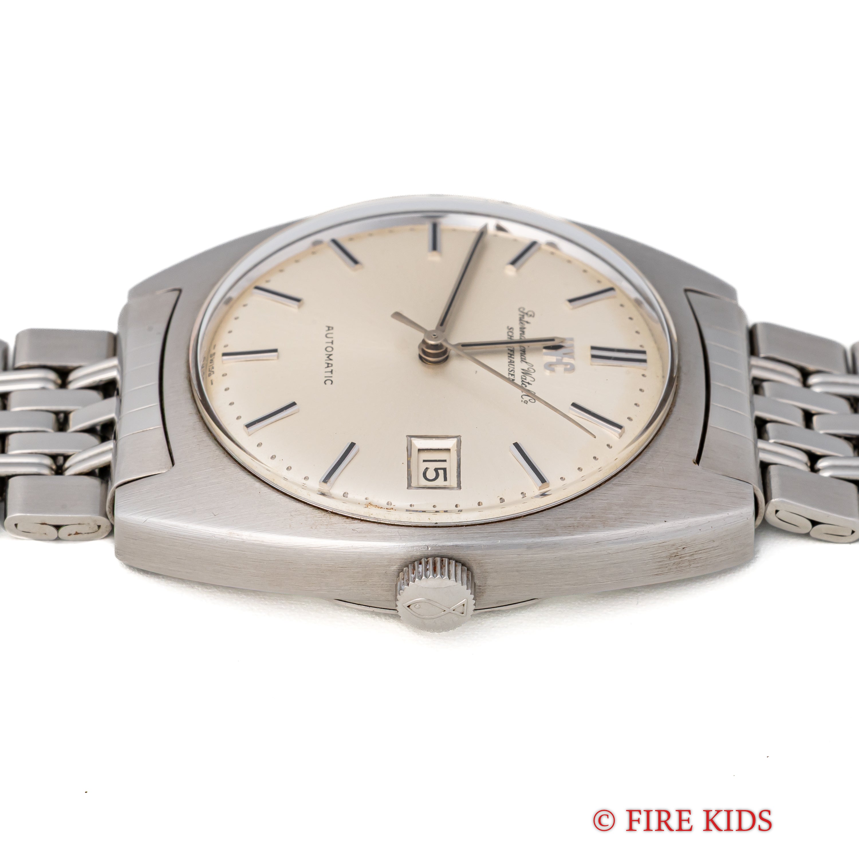 IWC 1975年製 トノーケース ペラトン式自動巻 Cal.8541B 純正ゲイフレアーブレス