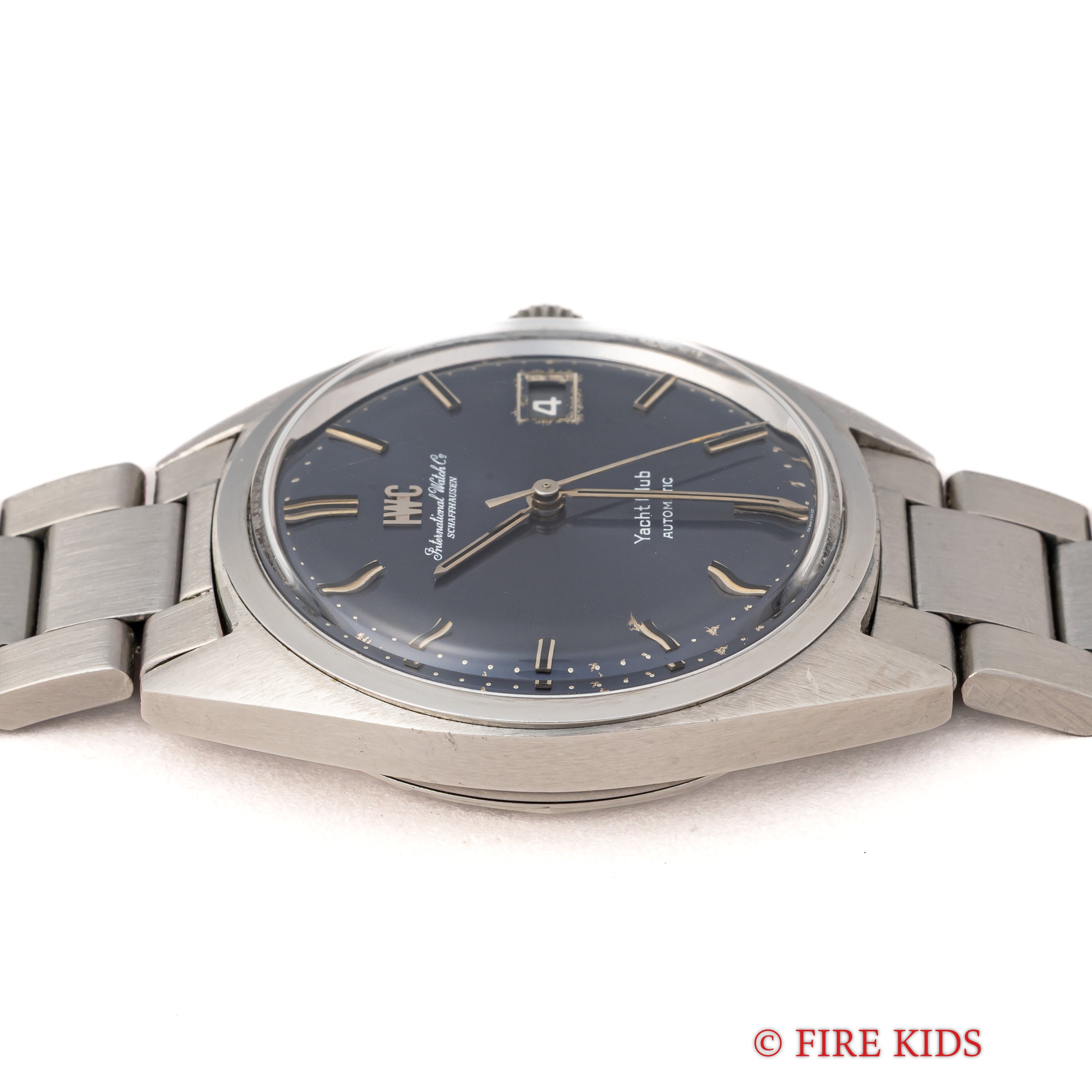 IWC ヨットクラブ 1973年製 ブルーダイヤル Cal.8541B ペラトン式自動巻き 純正3連ブレス