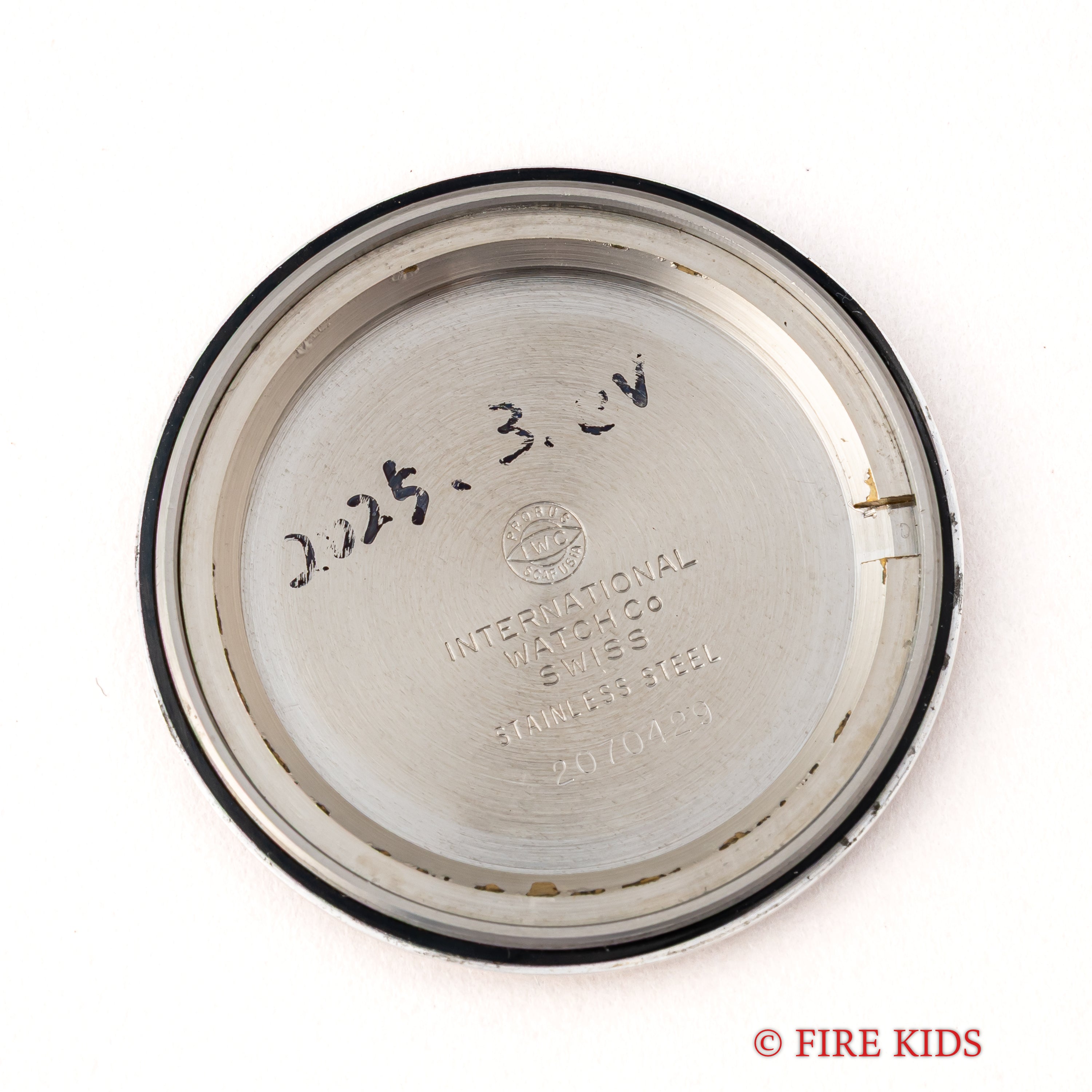 IWC ヨットクラブ 1973年製 ブルーダイヤル Cal.8541B ペラトン式自動巻き 純正3連ブレス