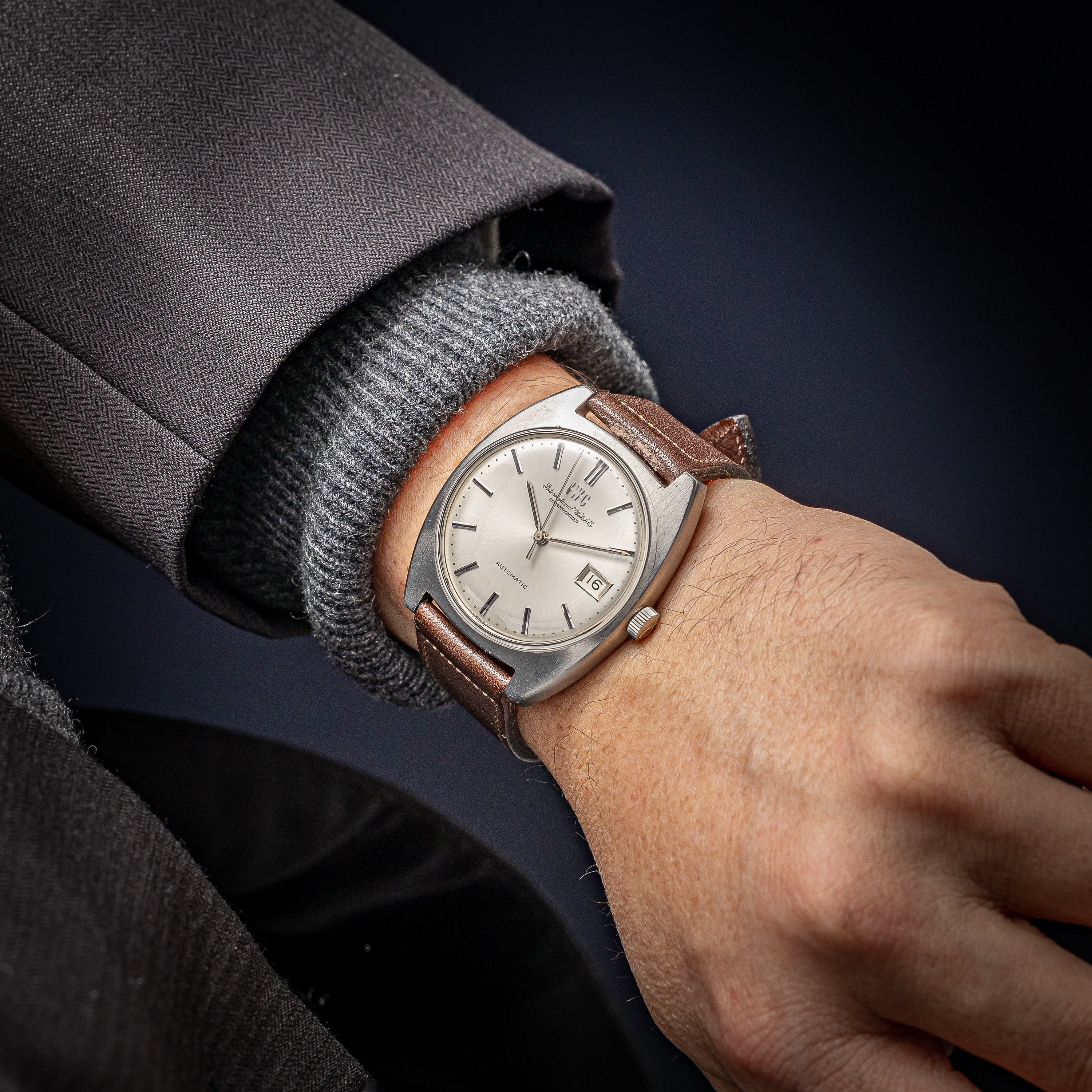 IWC トノーケース 1971年製 ペラトン式自動巻き Cal.8541B