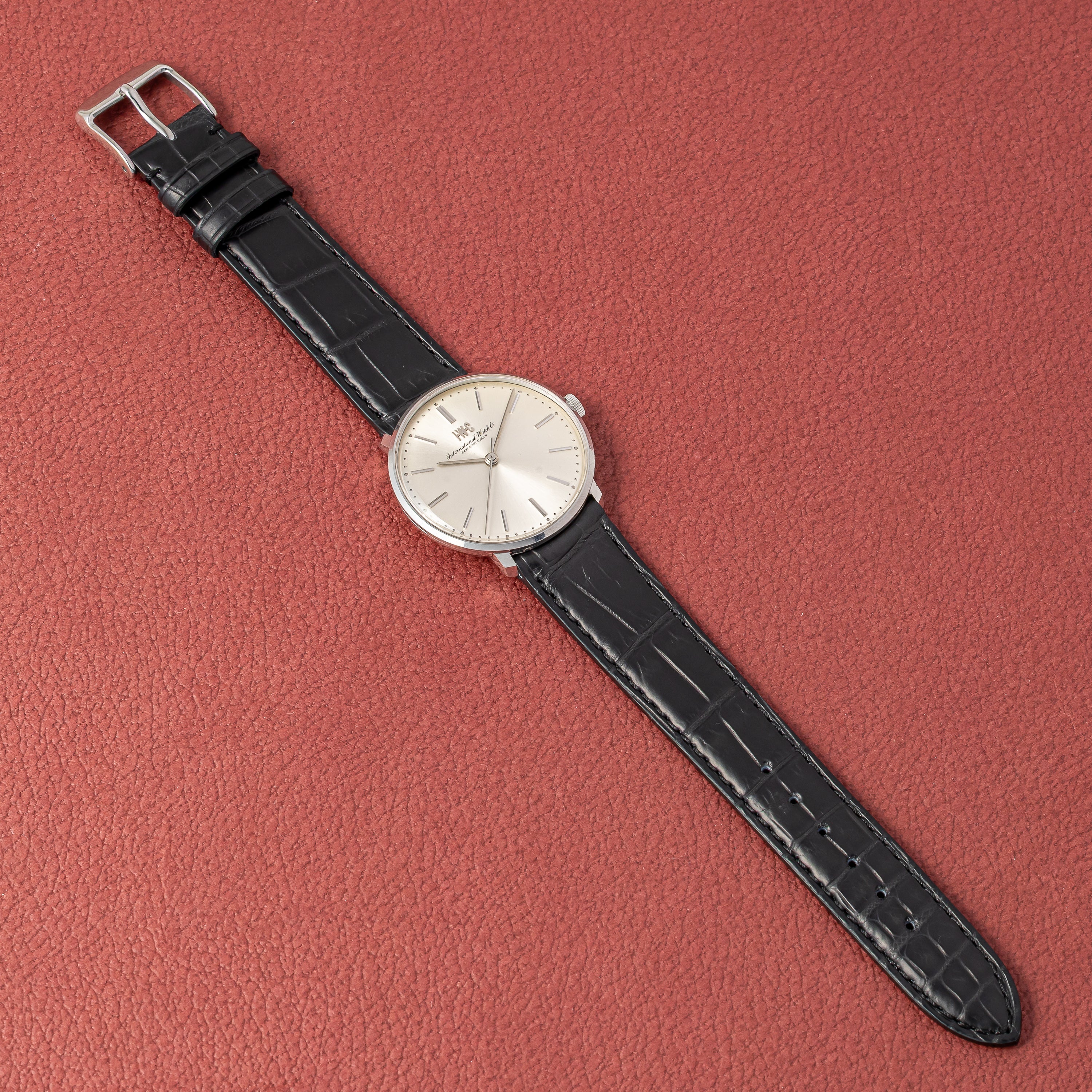 IWC ラウンドケース 1973年製 Ref.2401 Cal.403