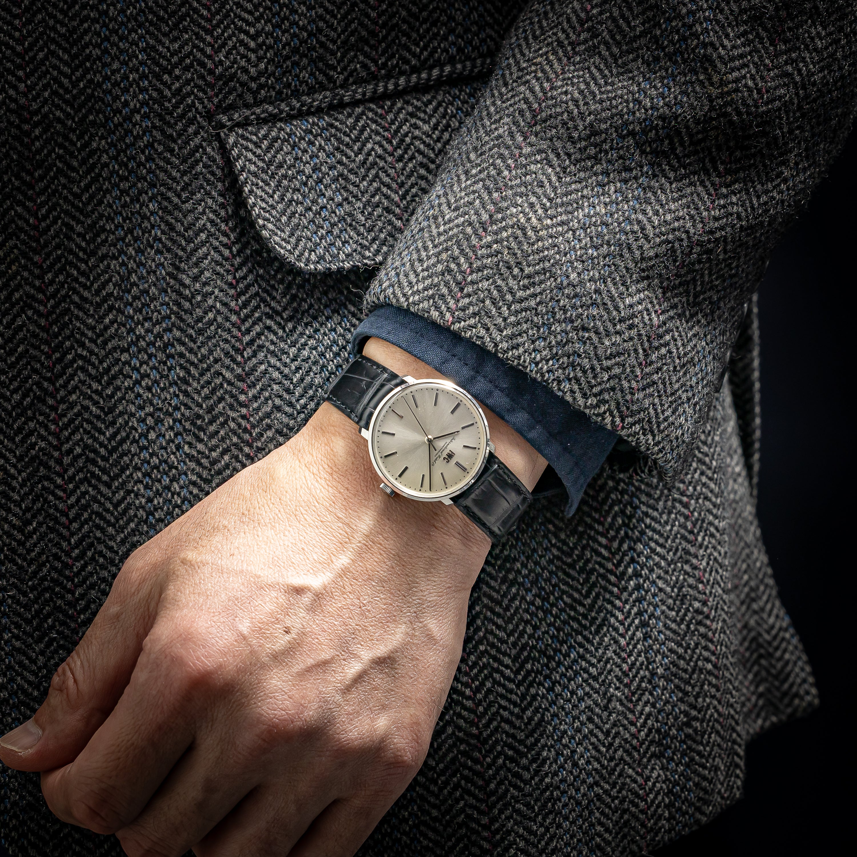 IWC ラウンドケース 1973年製 Ref.2401 Cal.403