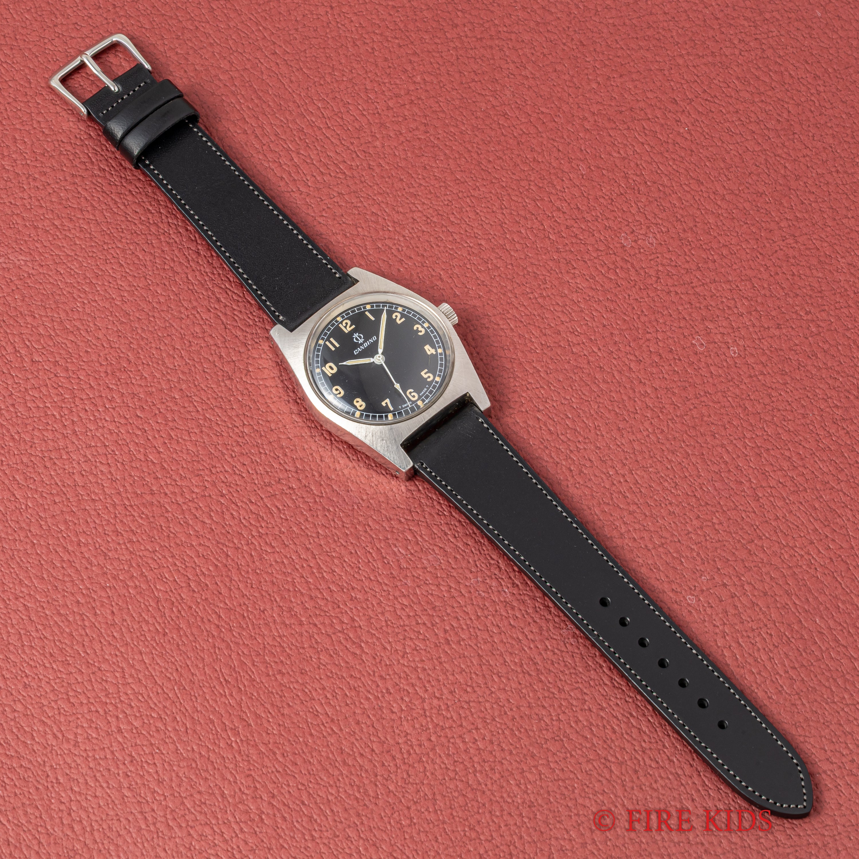 キャンディーノ スウェーデン軍軍用時計 スリークラウンズ 1970年代製 スイス製 ハック付き