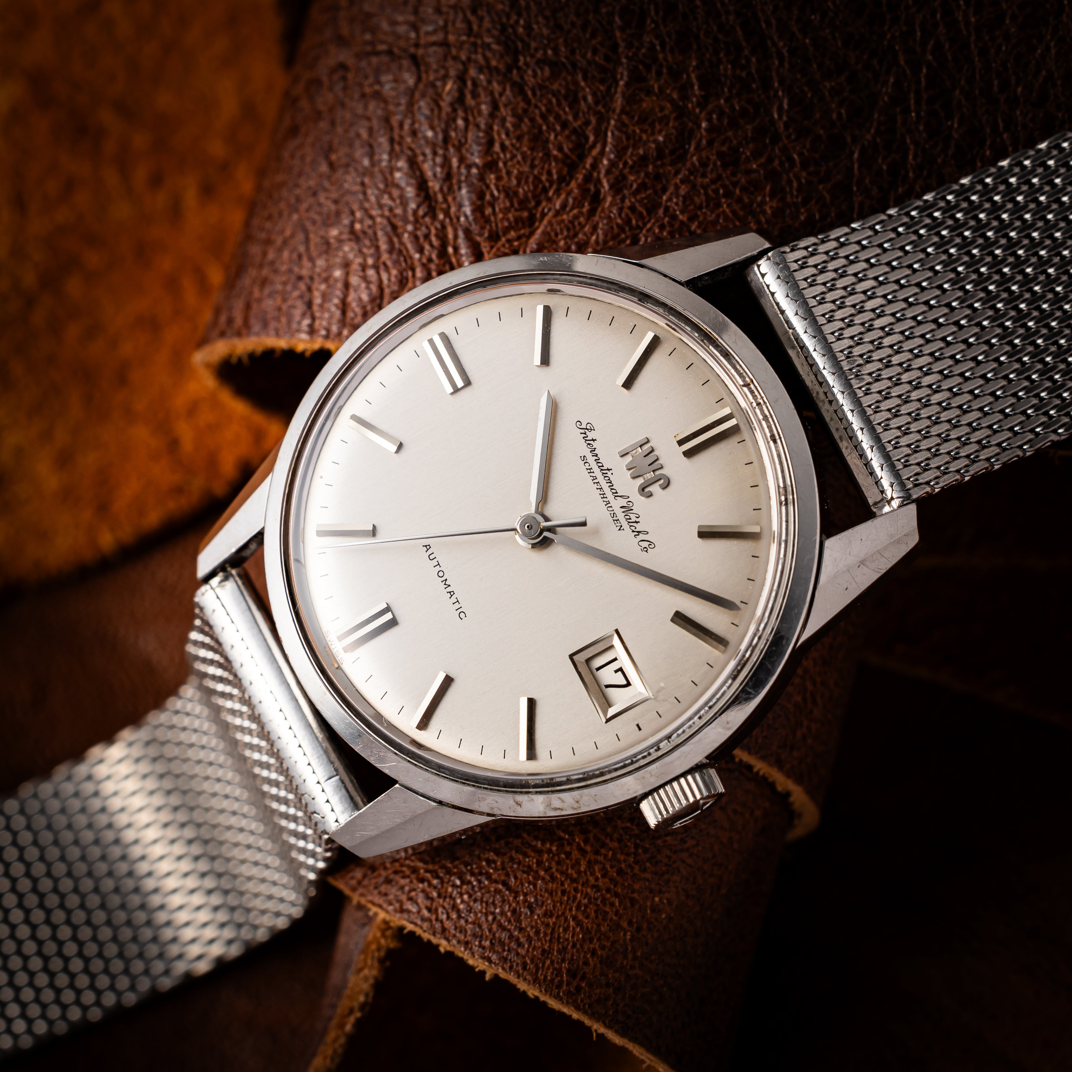 IWC ラウンドケース 1970年製/昭和45年製 Ref.R810AD 純正メッシュブレス付き