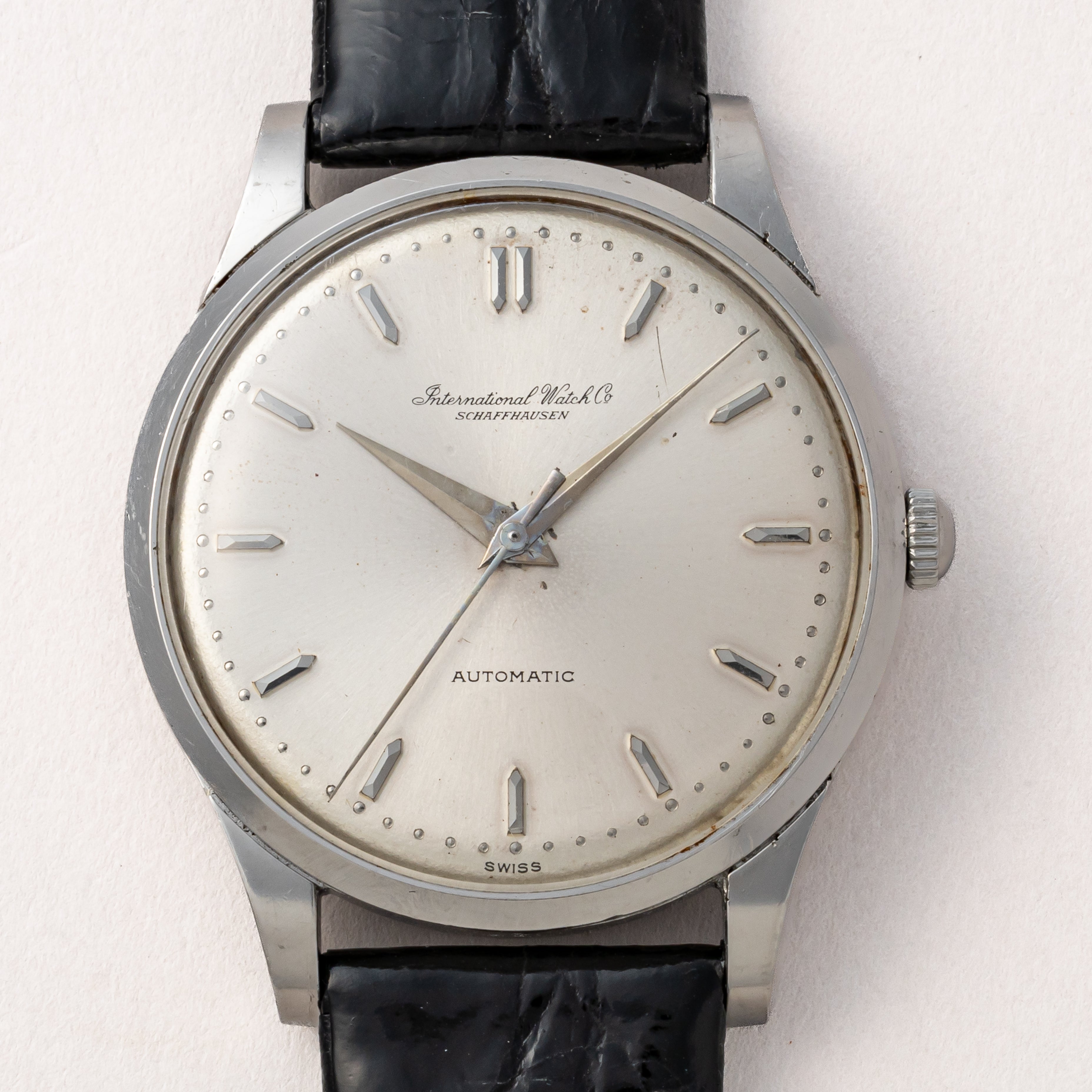 IWC ラウンドケース ノンデイト自動巻き 1962年製 Cal.853 純正尾錠付き