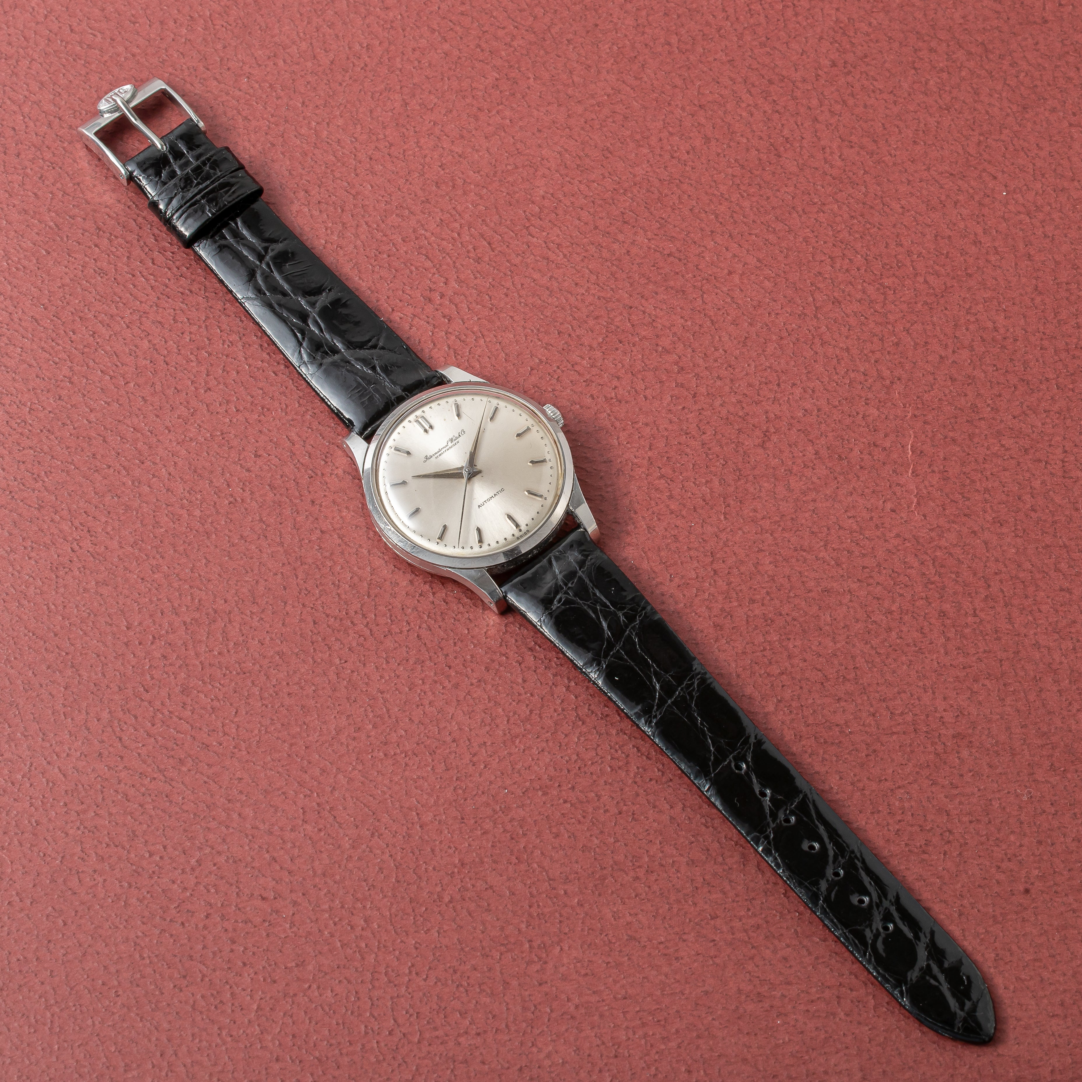 IWC ラウンドケース ノンデイト自動巻き 1962年製 Cal.853 純正尾錠付き