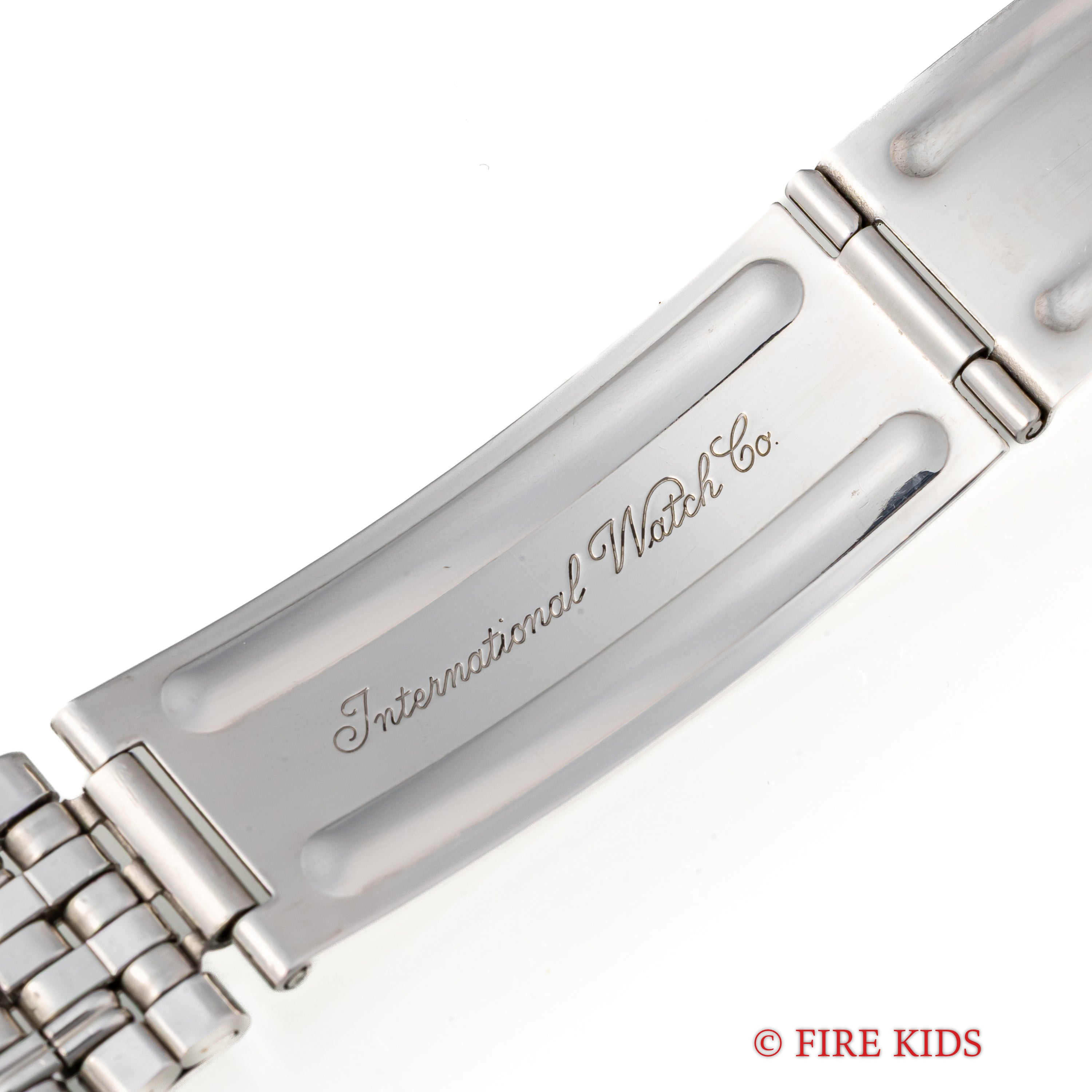 IWC ヨットクラブ Ref.811AD 1973年製 ペラトン式自動巻き Cal.8541B 純正ゲイフレアーブレス付きホワイトローマン