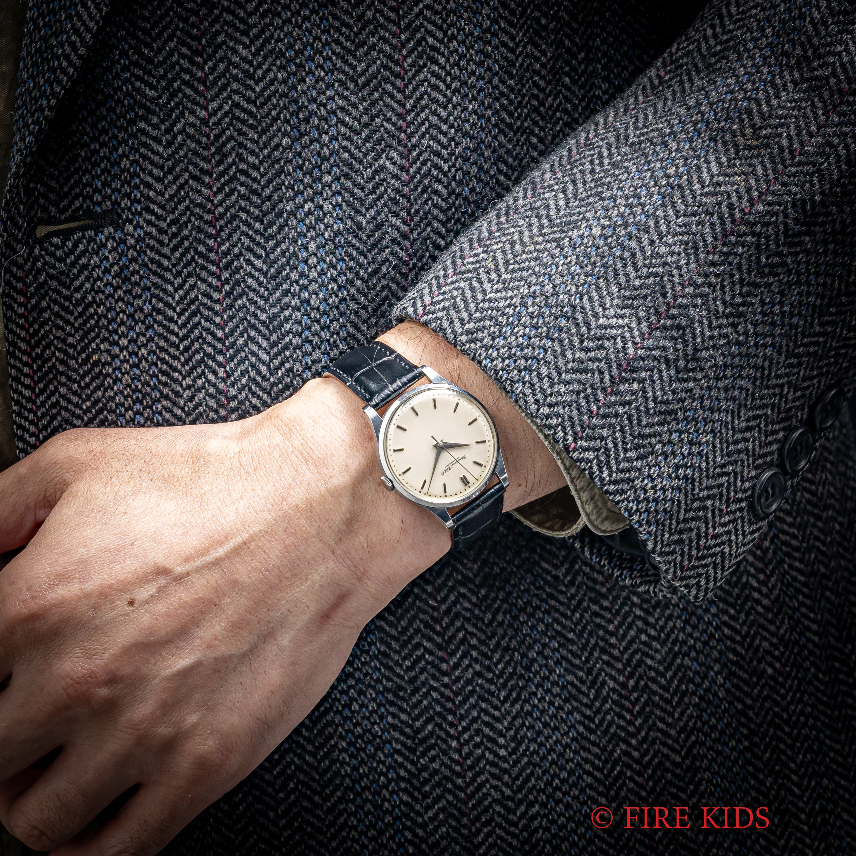 IWC ラウンドケース 1962年製 手巻き Cal.89 砲弾インデックス