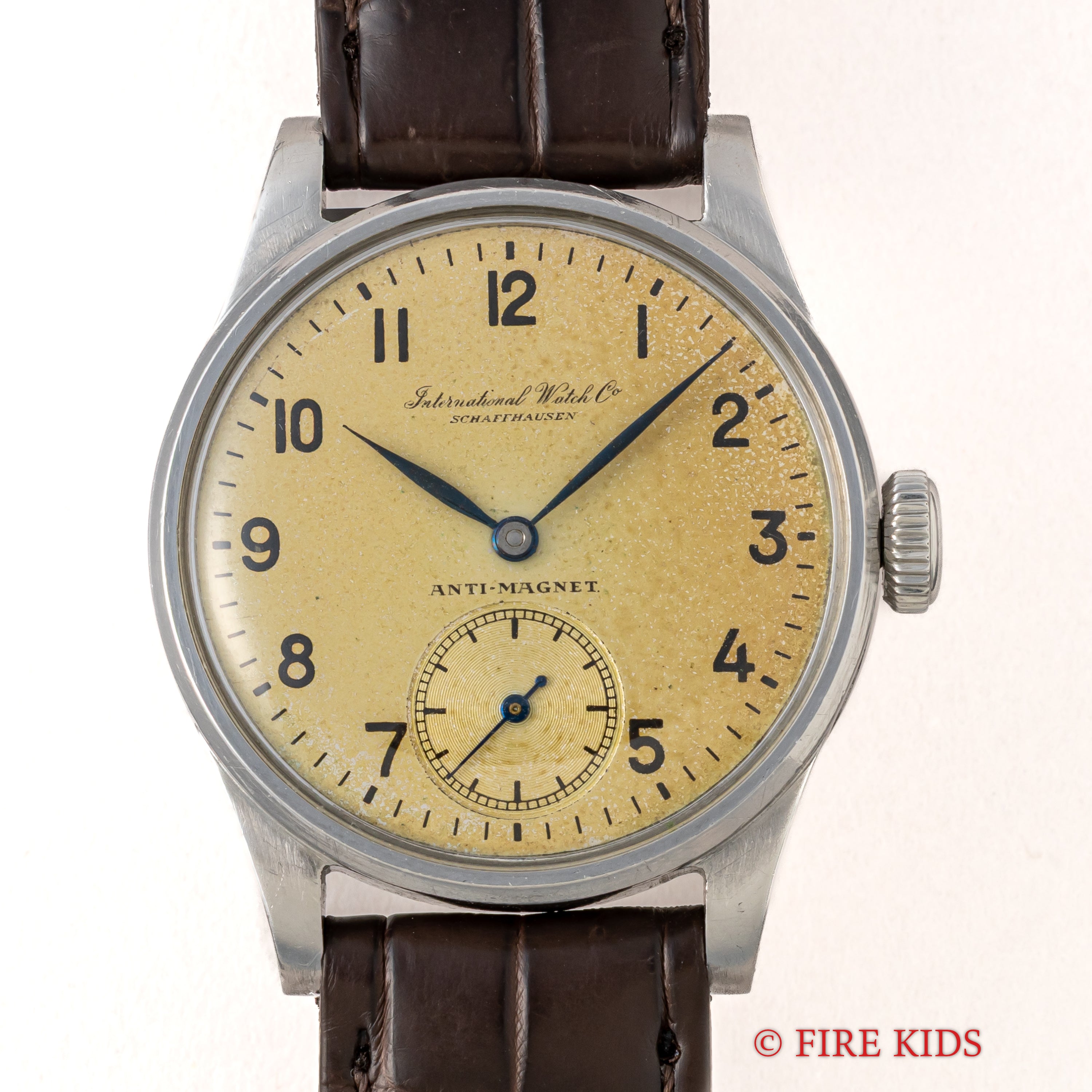 IWC アラビアダイヤル 1941年製 手巻 Cal.83 ラウンドケース hermetケース