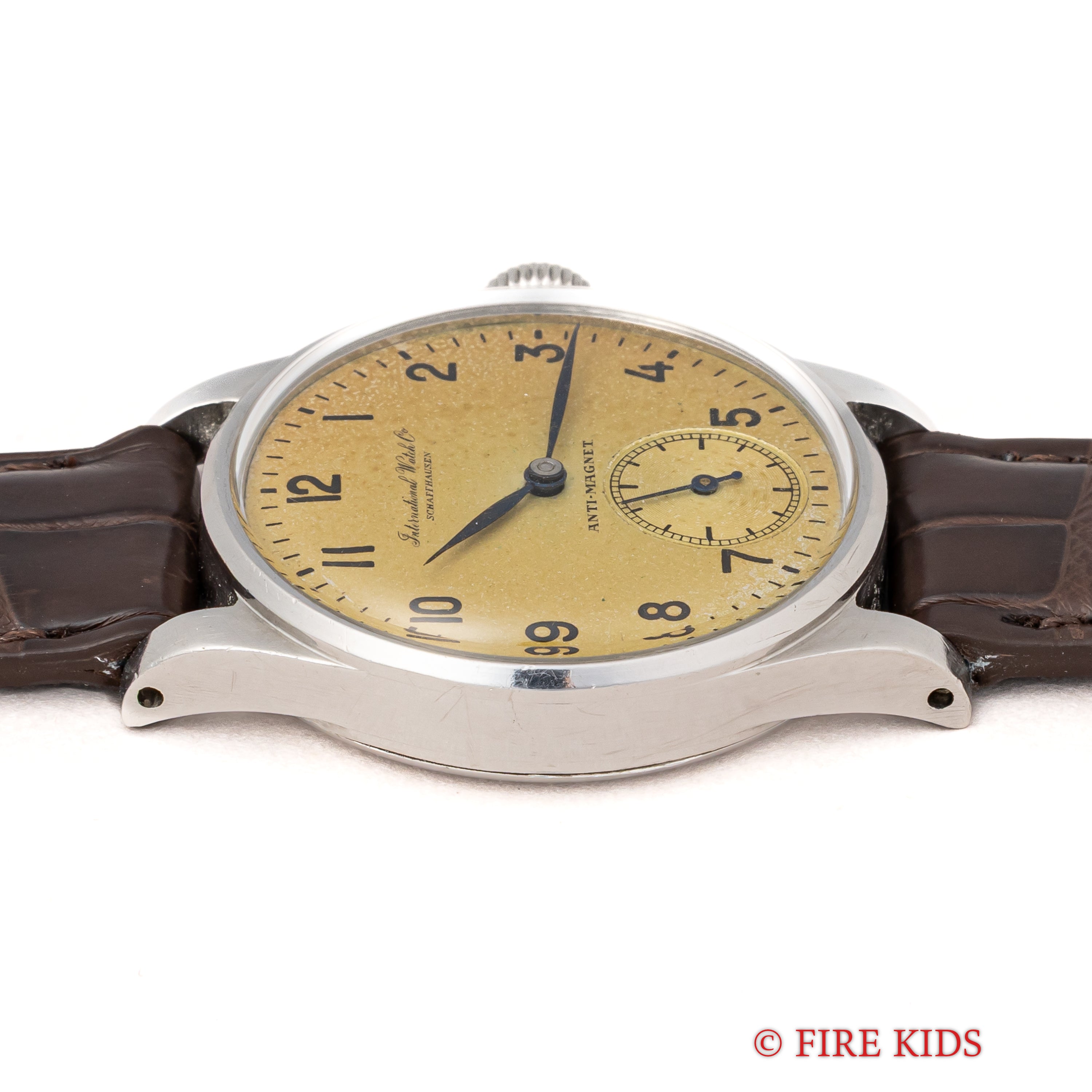 IWC アラビアダイヤル 1941年製 手巻 Cal.83 ラウンドケース hermetケース