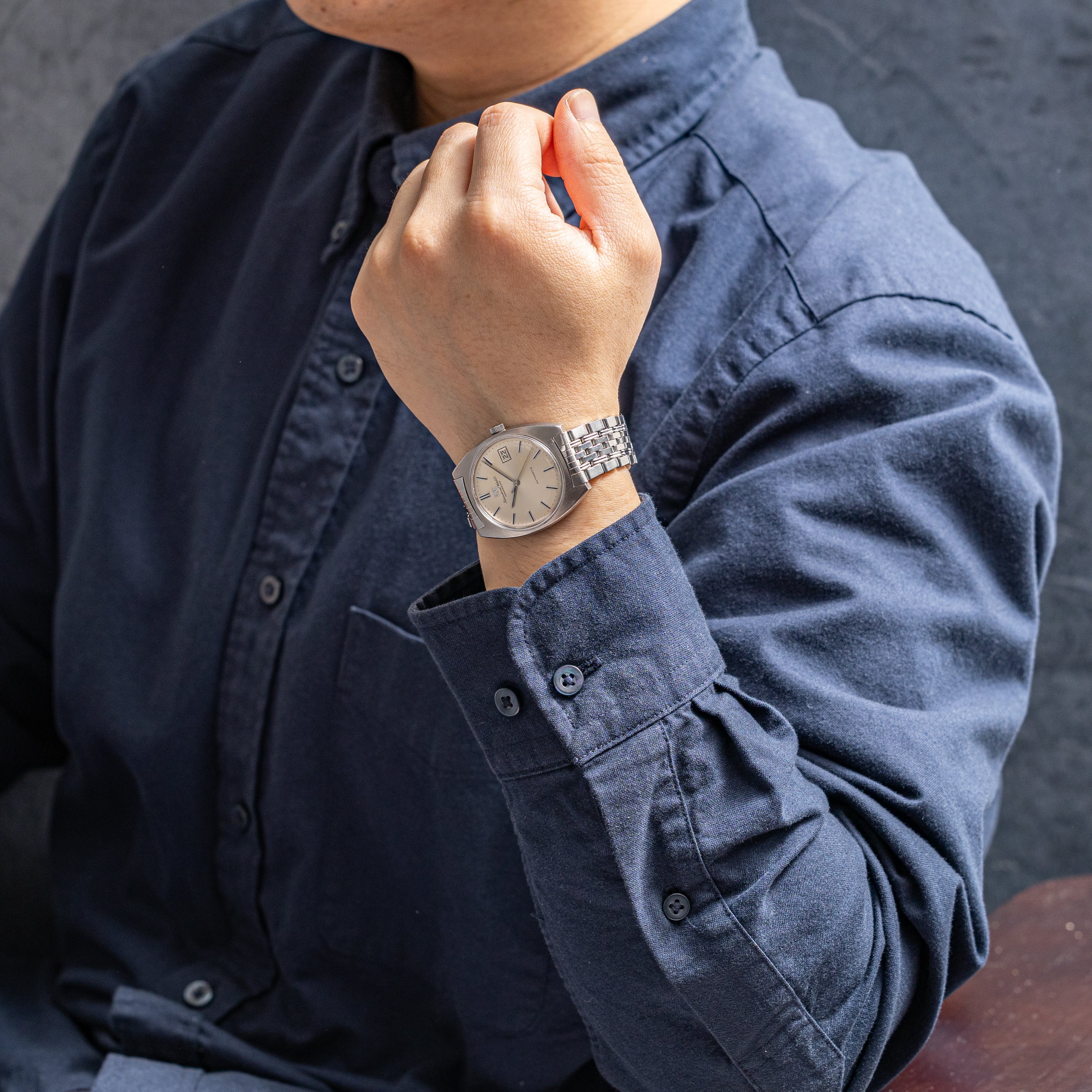 IWC トノーケース 1975年製 オートマチック Ref.1828 Cal.8541B ゲイフレアーブレス